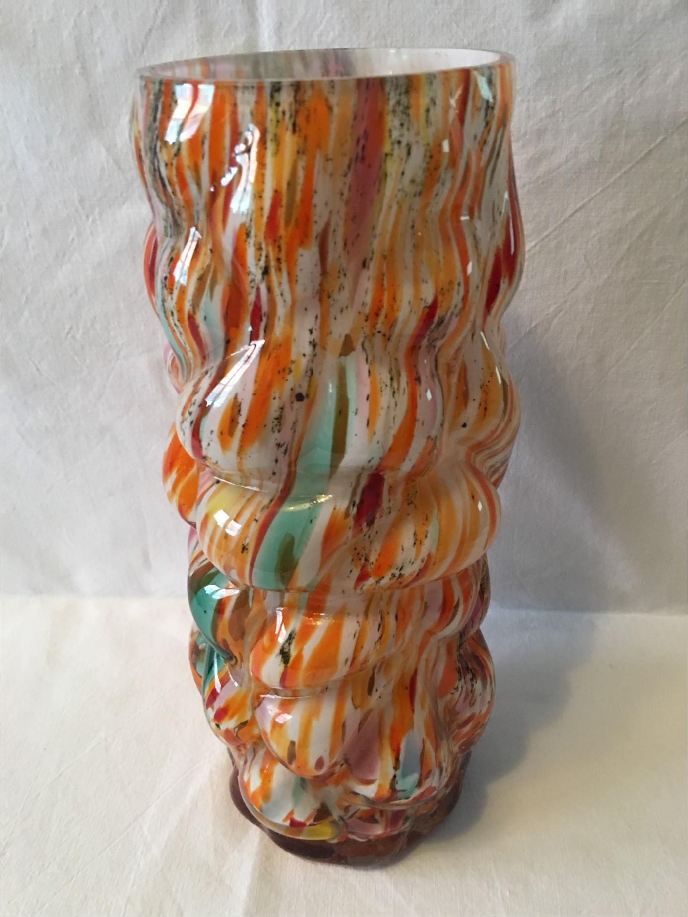 Multi-Color Hand Blown Murano Glass Vase from 1960s Italy (Mitte des 20. Jahrhunderts) im Angebot