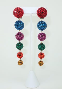 Pendientes colgantes de cristal pavé multicolor atribuidos a JAMES ARPAD, años 80