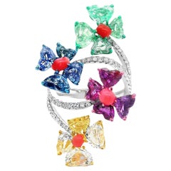 Anello floreale in oro bianco 18 carati e rodio con zaffiro multicolore e diamante conchiglia-perla