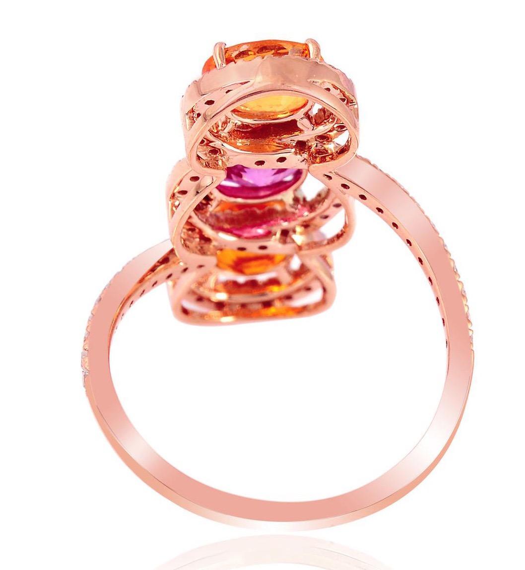 Contemporaneo Anello cocktail con zaffiro multicolore e diamante 18 carati in vendita