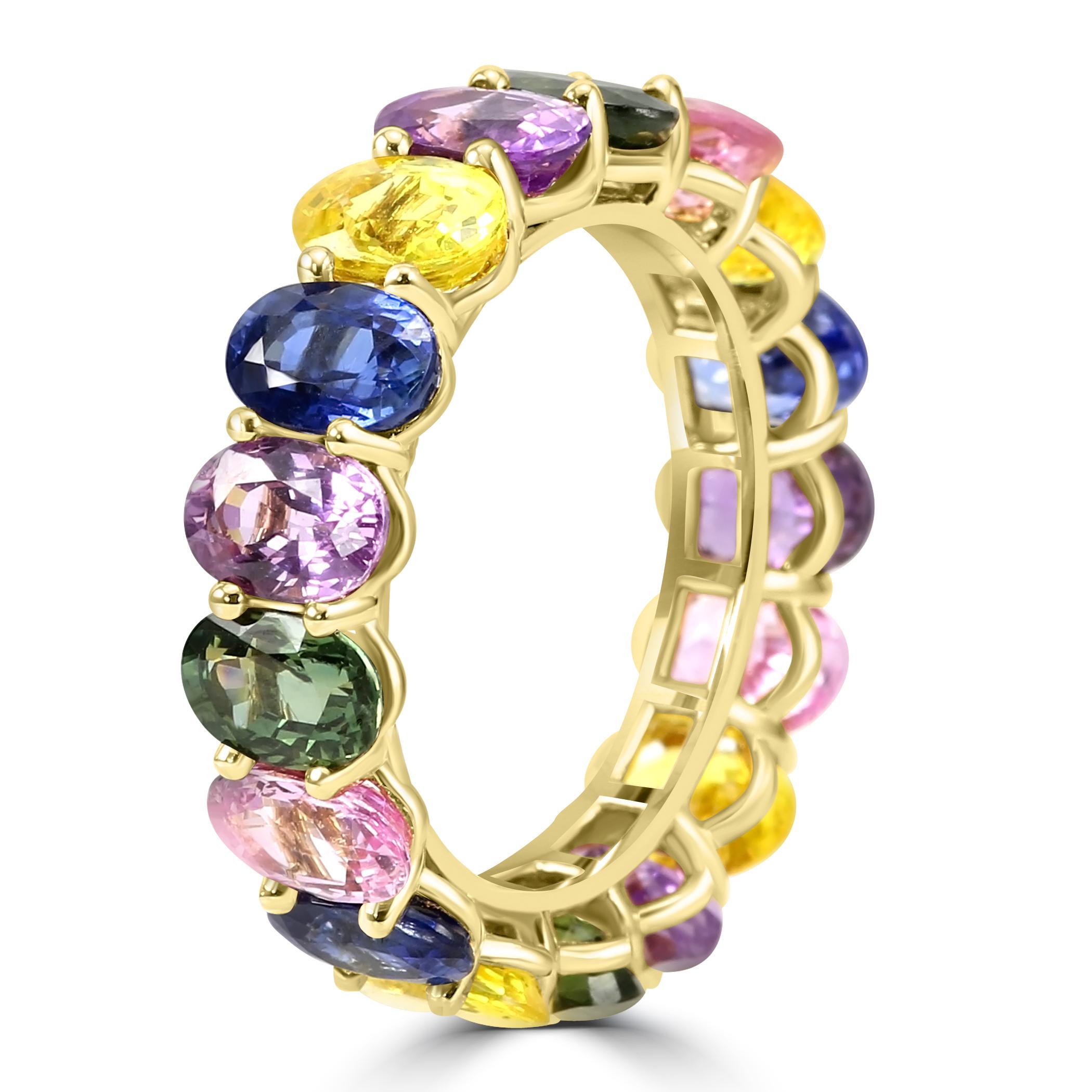 Modern Multi-Color Sapphire Ovals 18 Karat Yellow Gold Eternity Fashion Ring For Sale