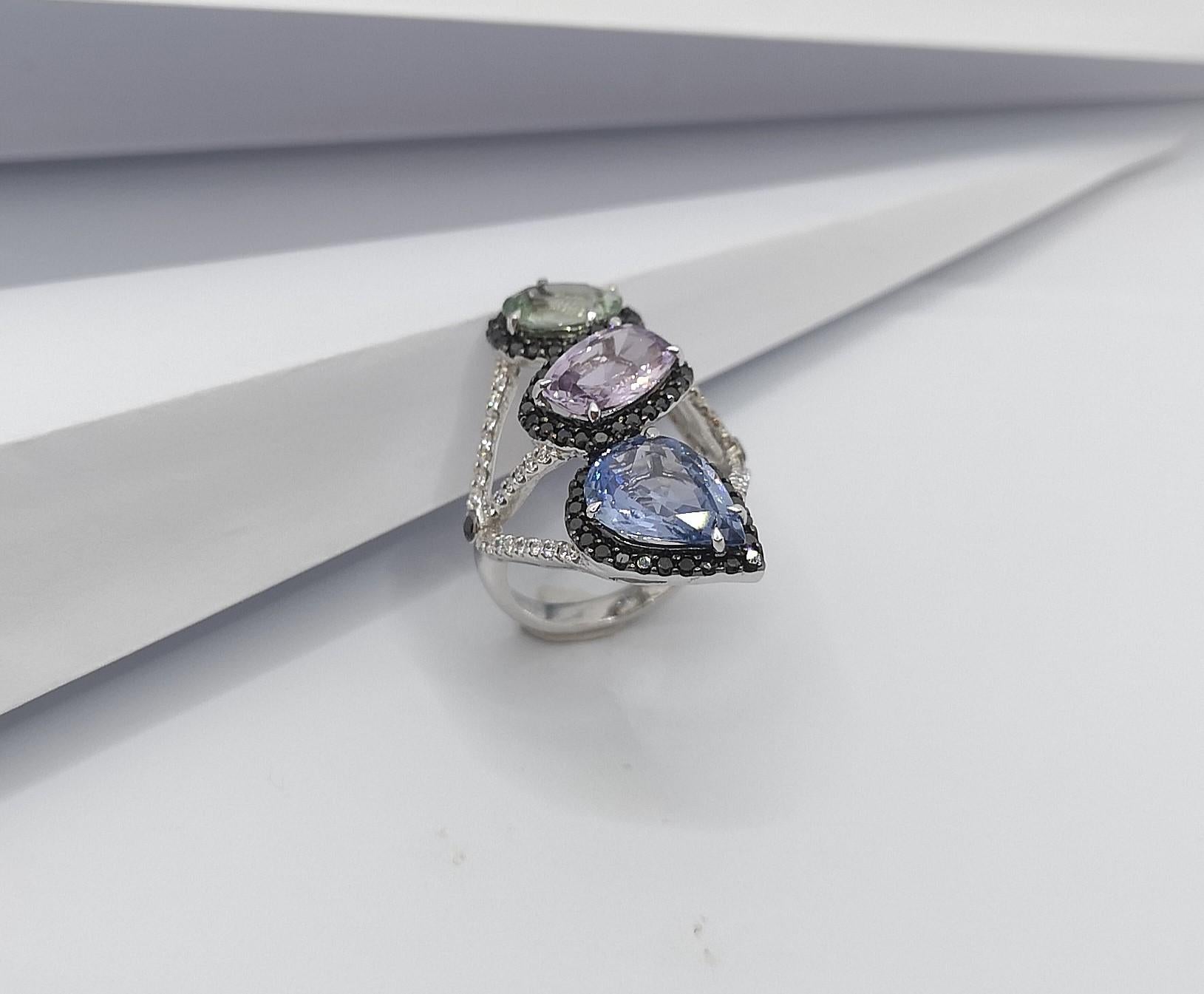 Multi-Color Sapphire with Black Diamond and Diamond Ring 18 Karat White Gold For Sale 3