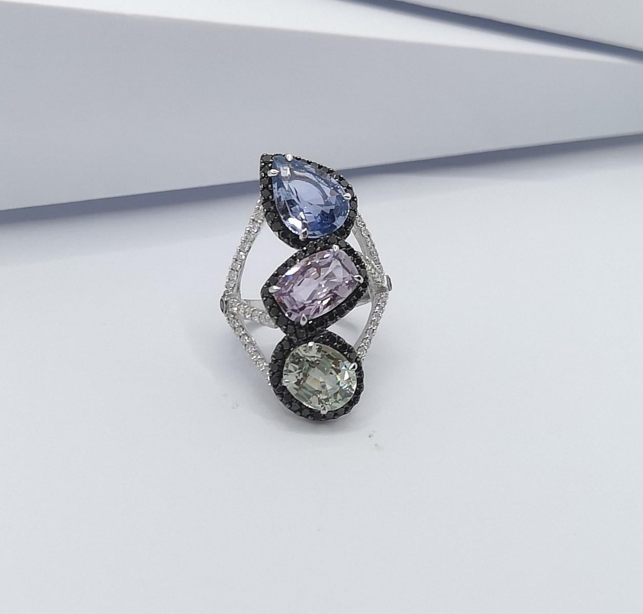 Multi-Color Sapphire with Black Diamond and Diamond Ring 18 Karat White Gold For Sale 7