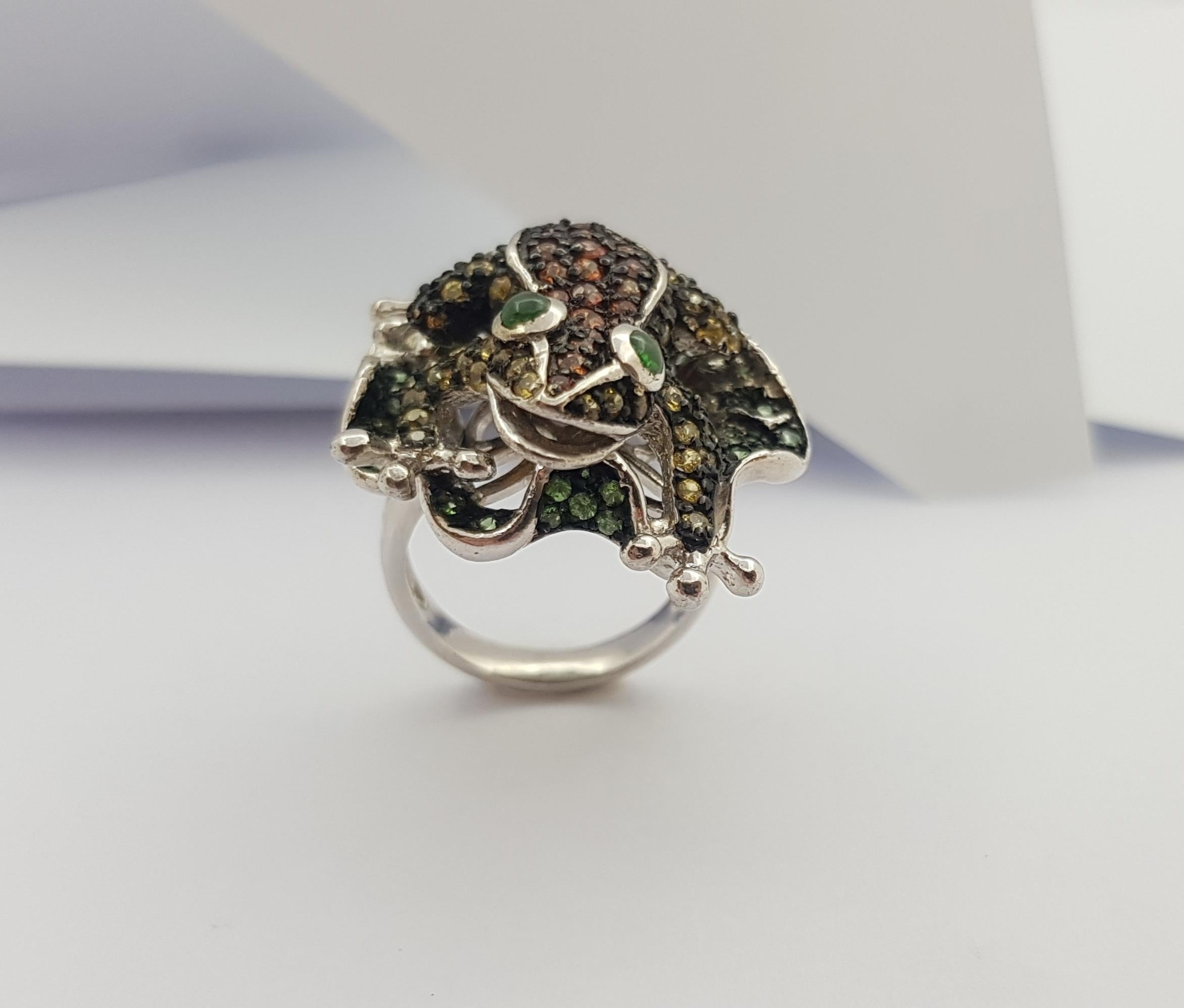 Multi-Color Sapphire with Tsavorite Frog Ring set in Silver Settings For Sale 4