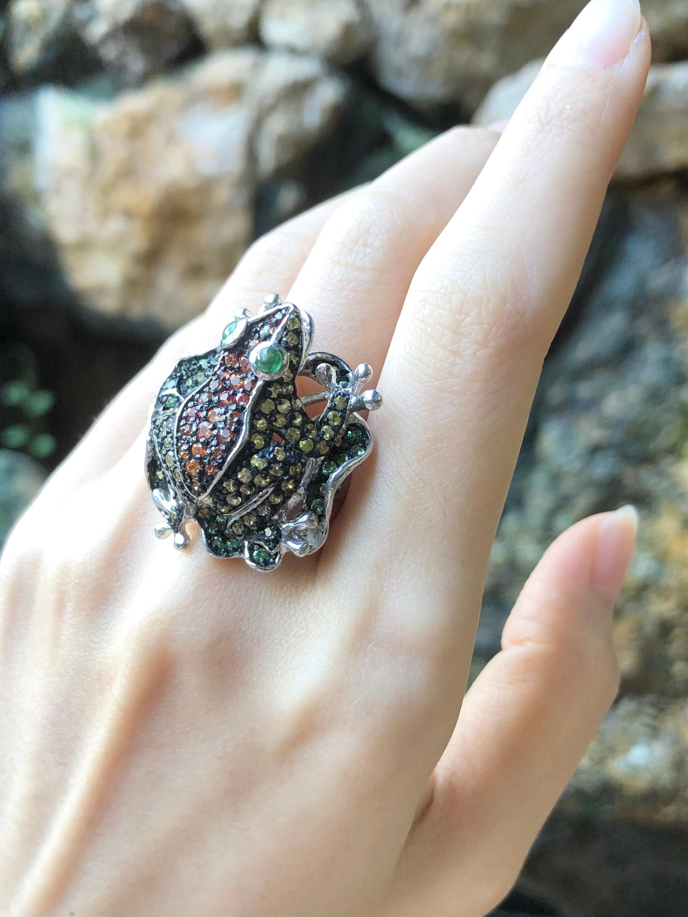 Multi-Color Sapphire with Tsavorite Frog Ring set in Silver Settings For Sale 9