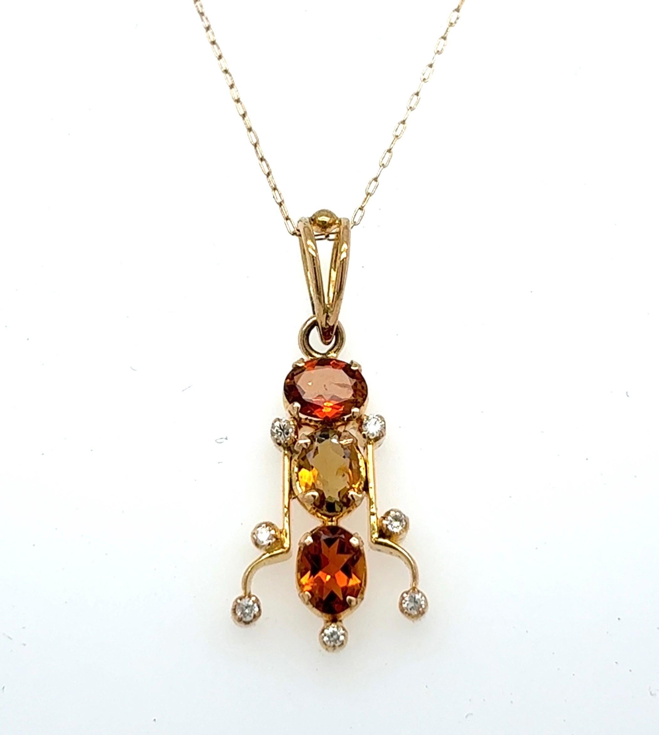 Collier à pendentif en or jaune avec tourmaline multicolore et diamant Neuf - En vente à Trumbull, CT