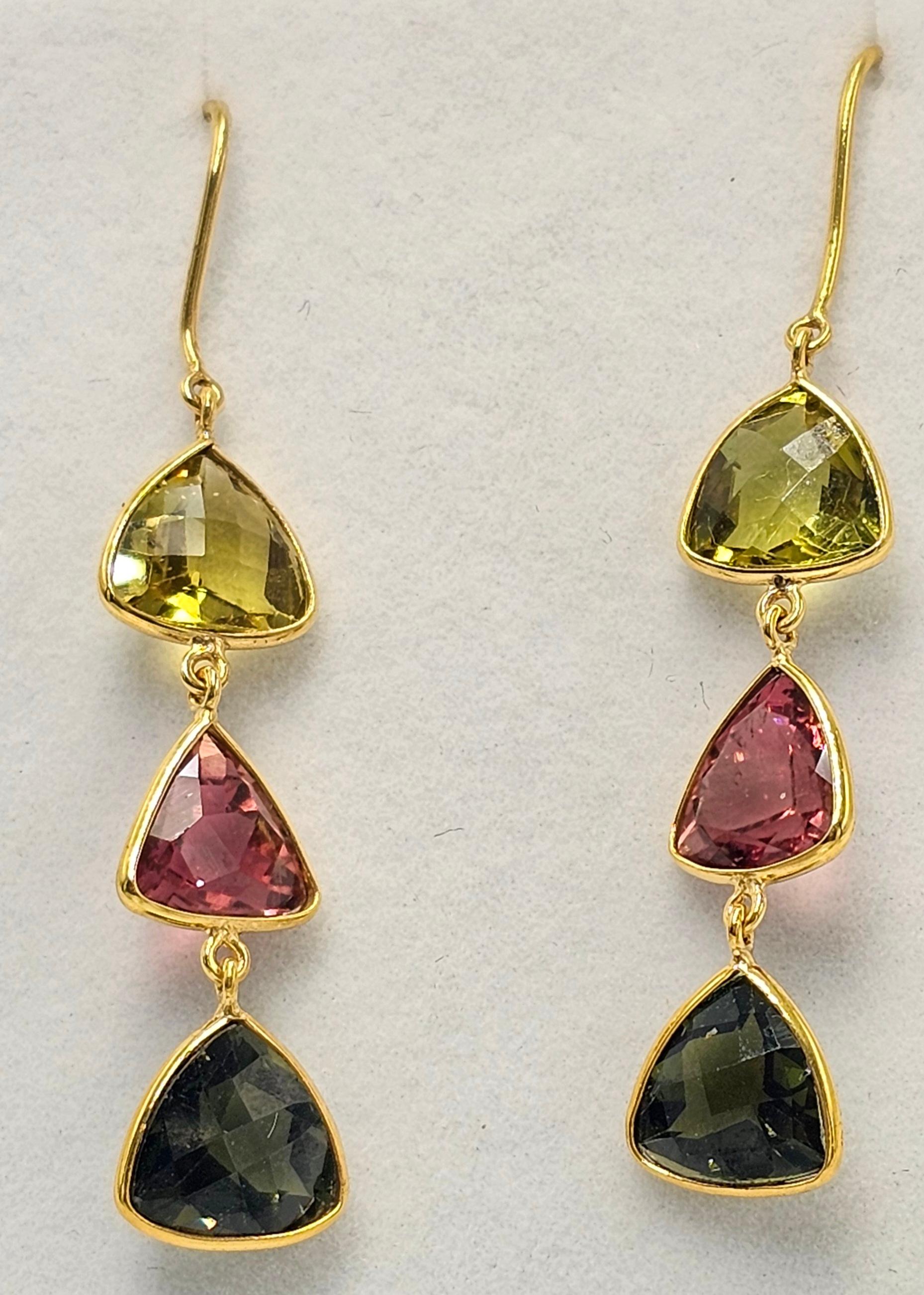 Multi Color tourmaline Earring hand crafted in 14K gold In New Condition For Sale In Westminster, CA