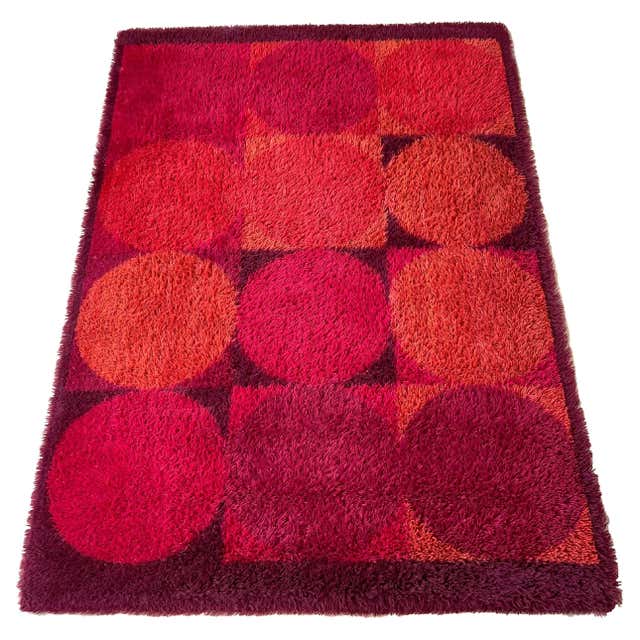 Pink High Pile Pop Art Danish RYA Shag Rug by Lyng Taepper, 1970s For ...