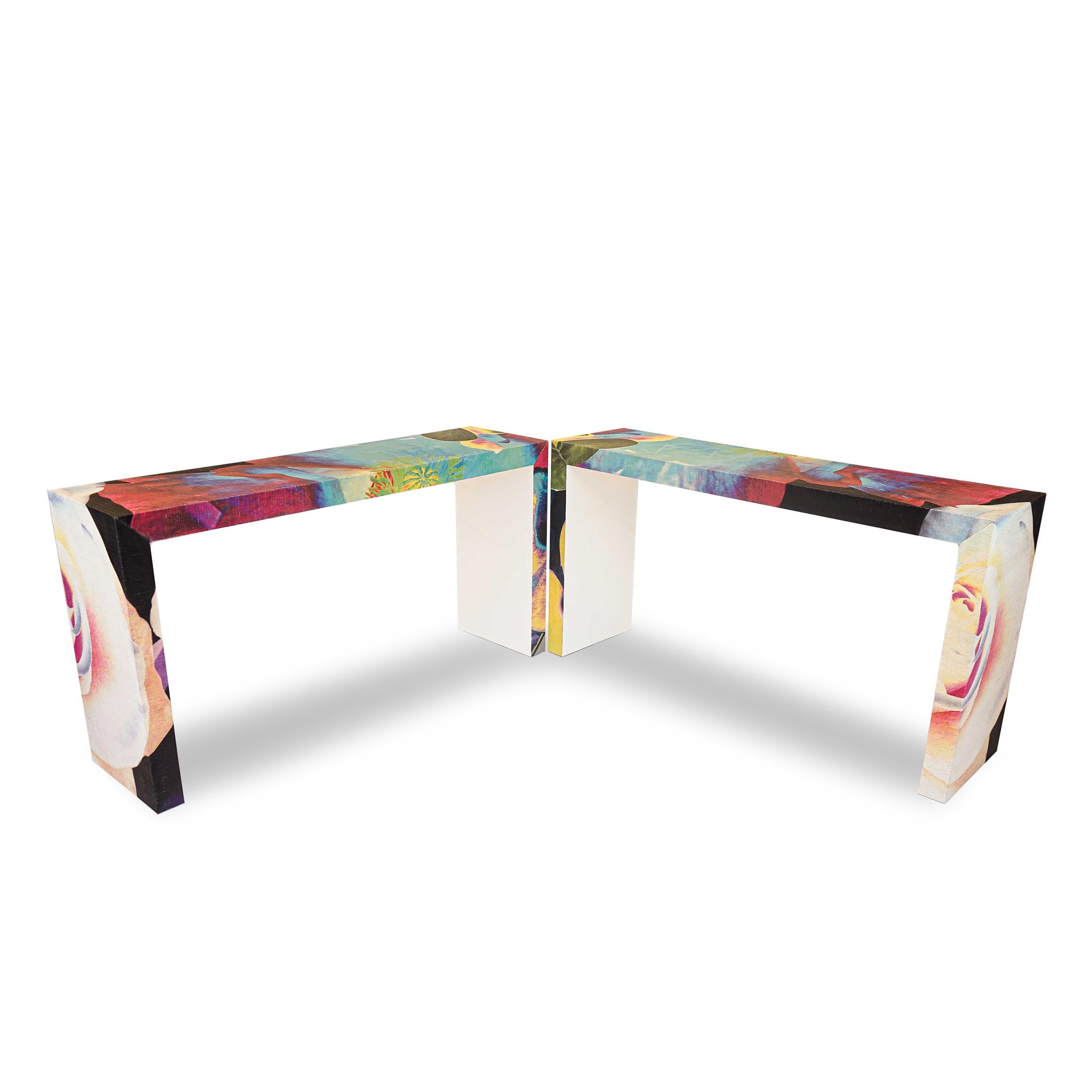Mesa Consola Cascada Floral Multicolor en venta 9