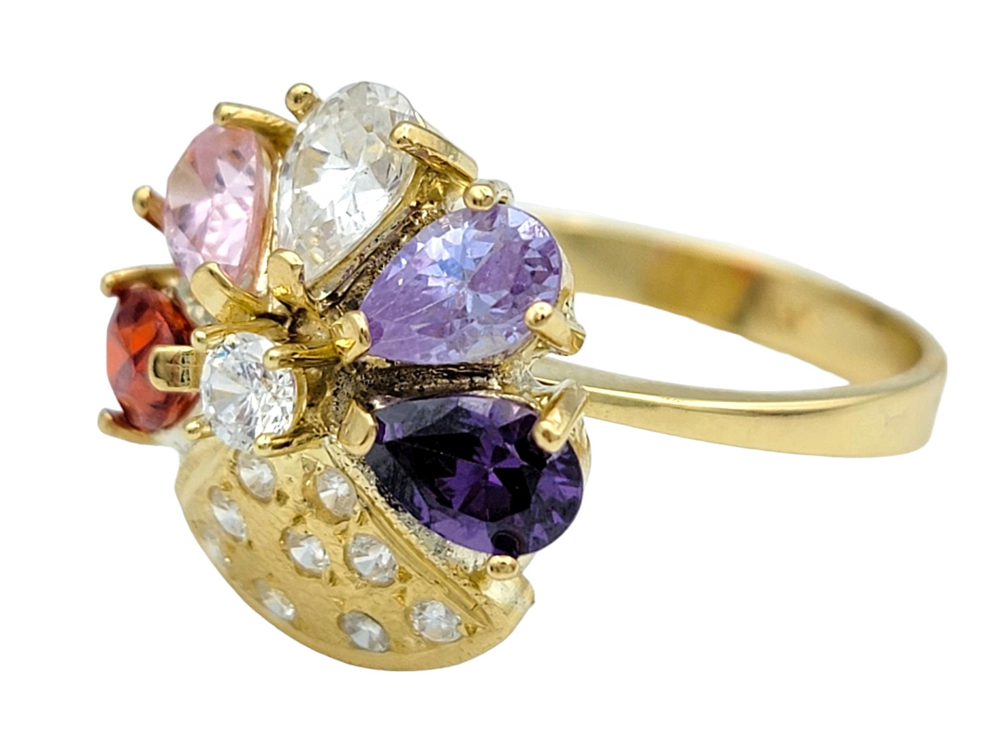 Taglio a goccia Anello Cocktail con gemme multicolori e fiori di diamante in oro giallo 18 carati in vendita