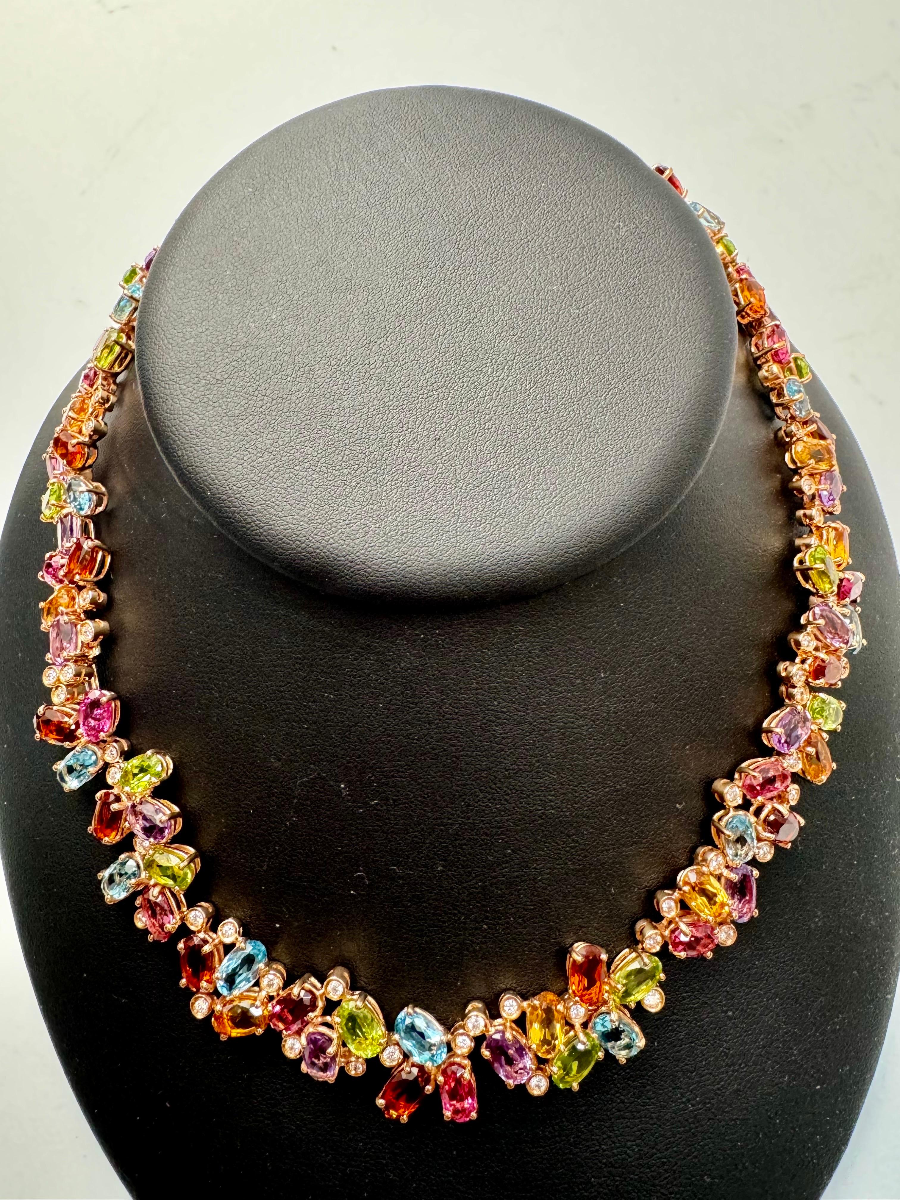Collana Rainbow con diamanti e gemme multicolore di H. Stern, oro giallo 18 carati 89g In condizioni ottime in vendita a New York, NY