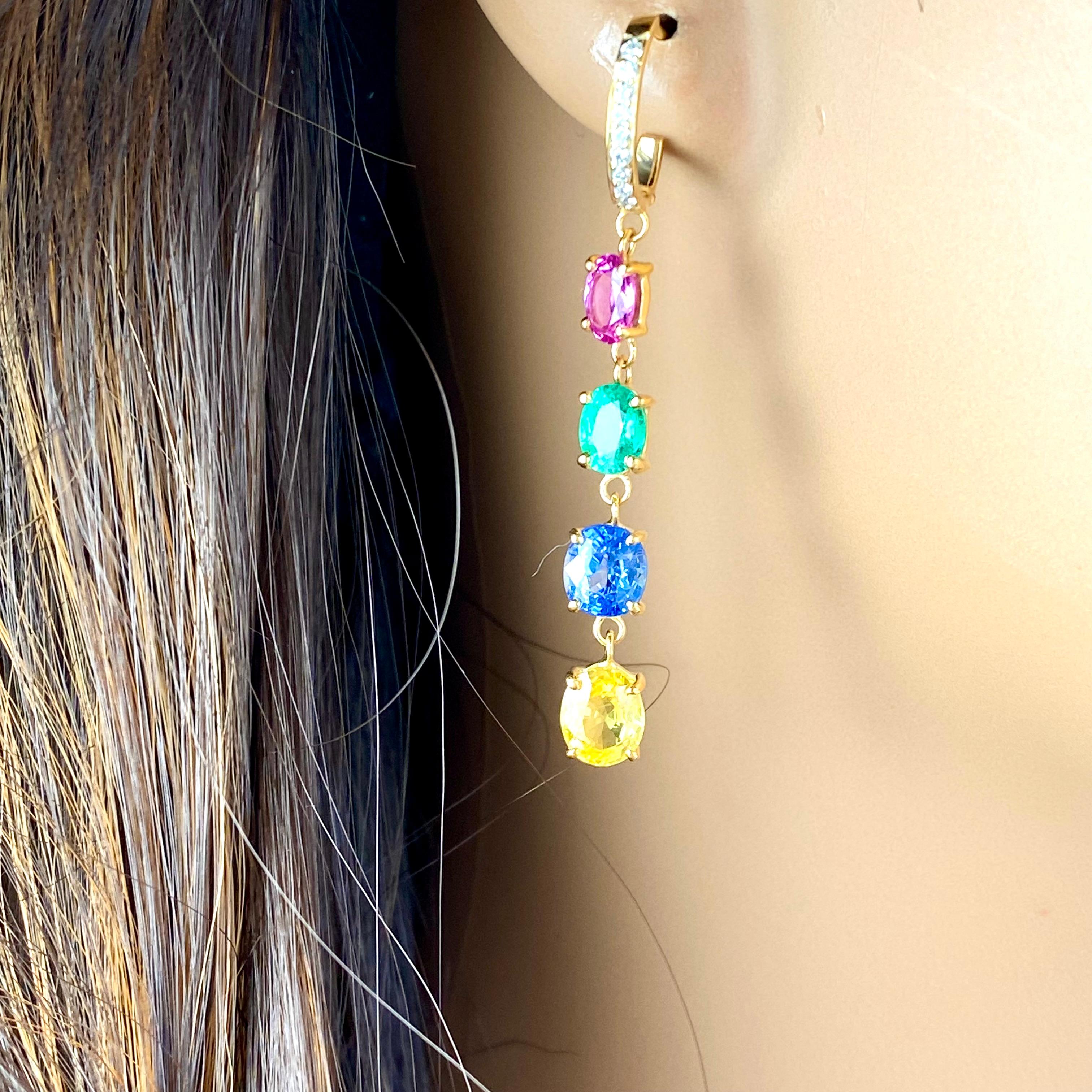 Mehrfarbige lange Ohrringe mit Edelsteinen und Diamanten mit Gewicht von 7,65 Karat und 1,95 Zoll  im Angebot 4