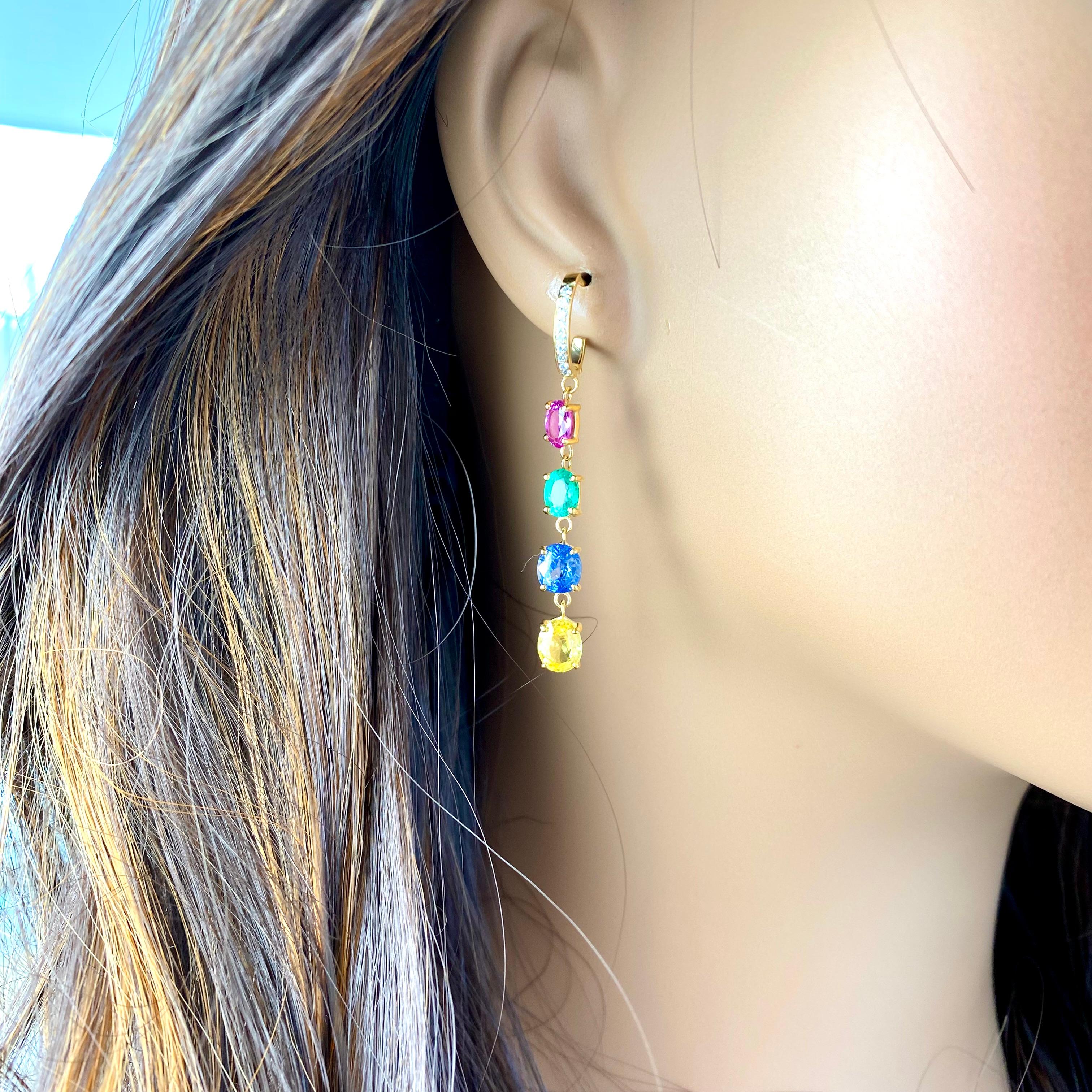Mehrfarbige lange Ohrringe mit Edelsteinen und Diamanten mit Gewicht von 7,65 Karat und 1,95 Zoll  im Angebot 6