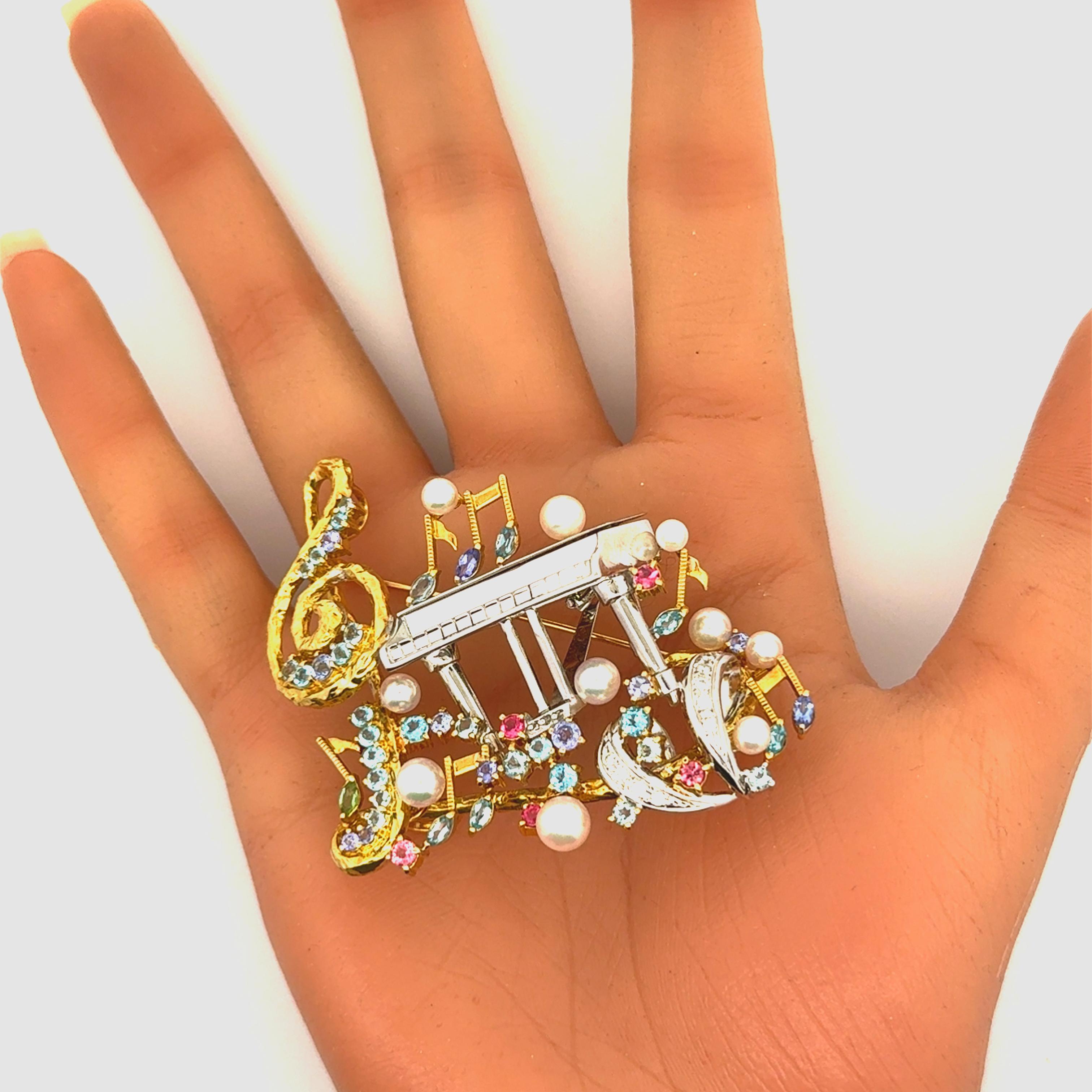 Mehrfarbige Edelsteine Diamant Perle Gold Klavier Musikalisches Motiv Brosche im Angebot 1