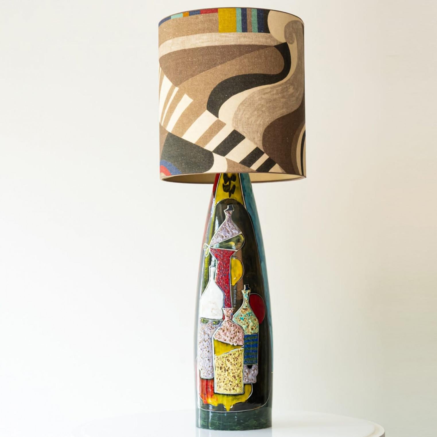Fin du 20e siècle Lampe de bureau en céramique émaillée multicolore, abat-jour de R. Houben, 1970 en vente
