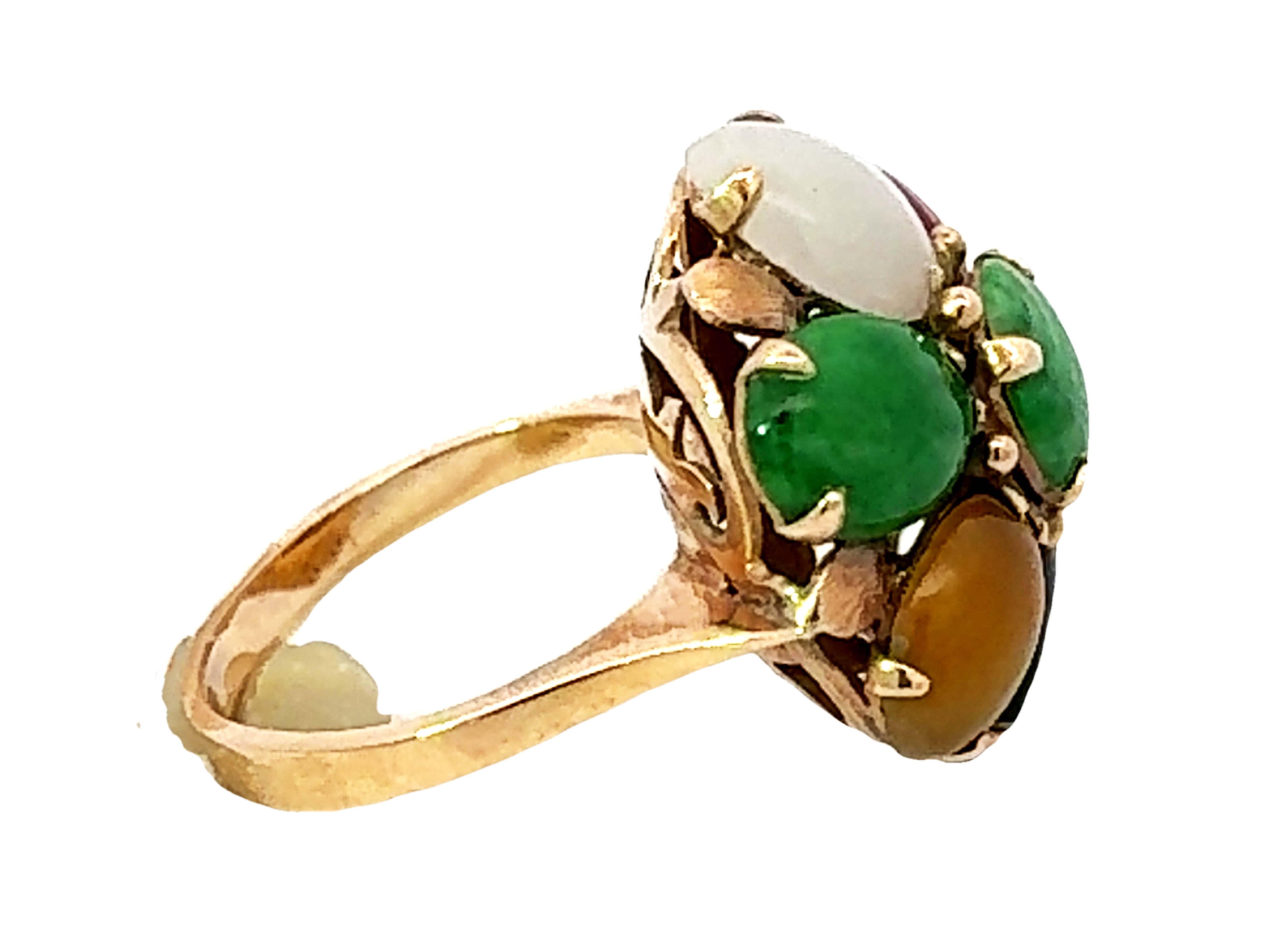 Multi Colored Jade Flower Ring 14K Yellow Gold In Excellent Condition For Sale In Honolulu, HI