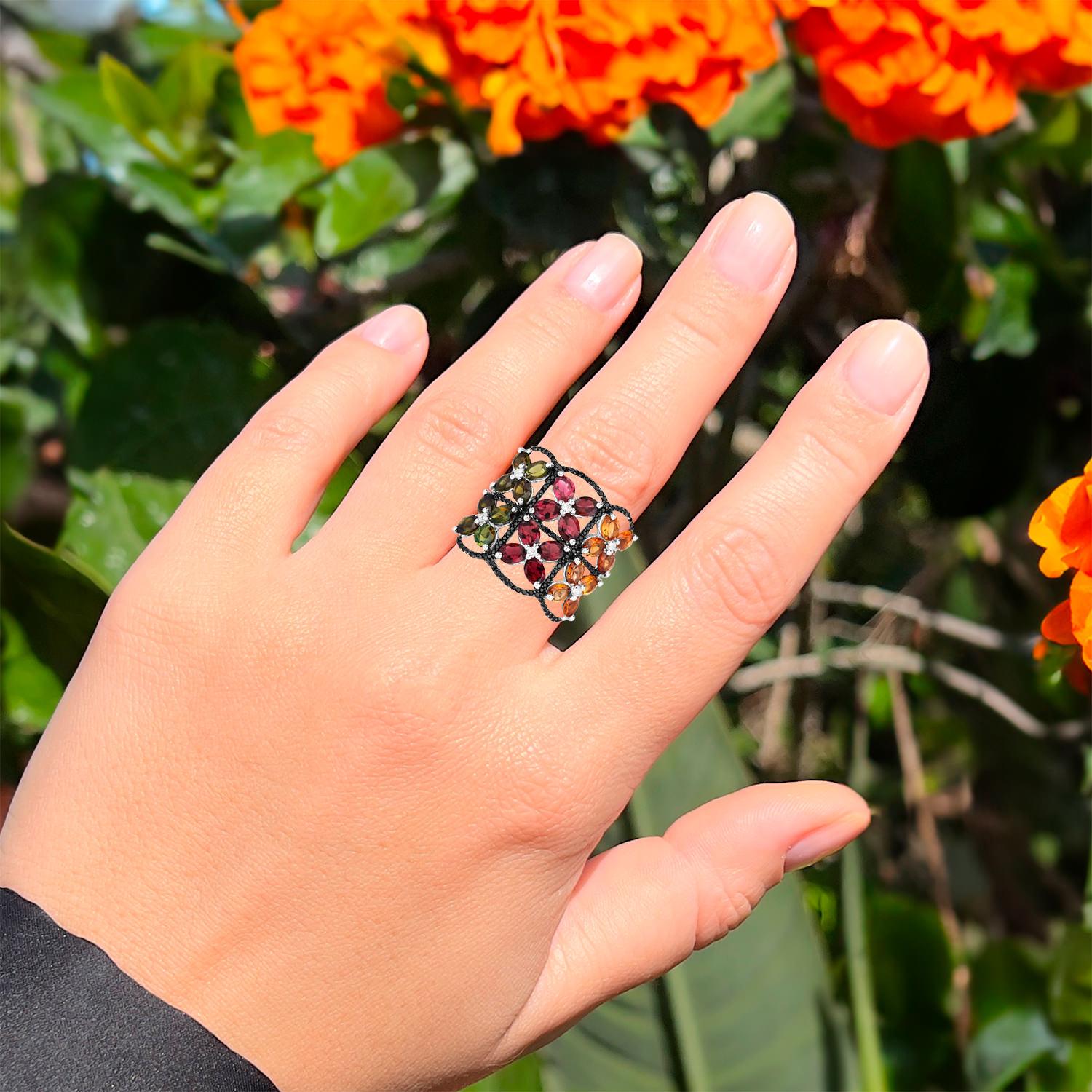 Contemporary Multicolor Tourmaline Ring With White Topazes and Black Spinels 8.38 Carats For Sale