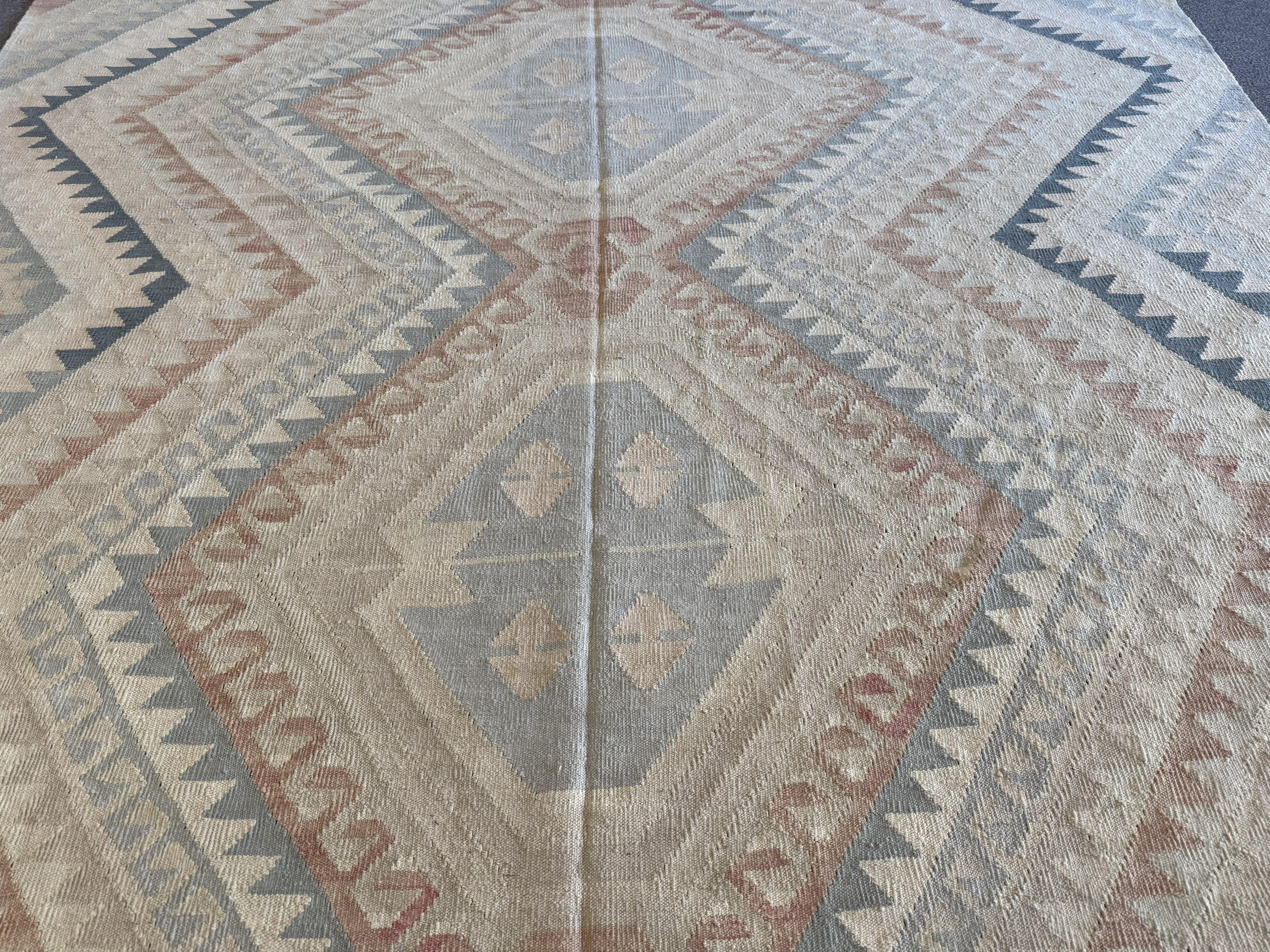 Alfombra Kilim Paquistaní Multicolor Anudado a mano en venta