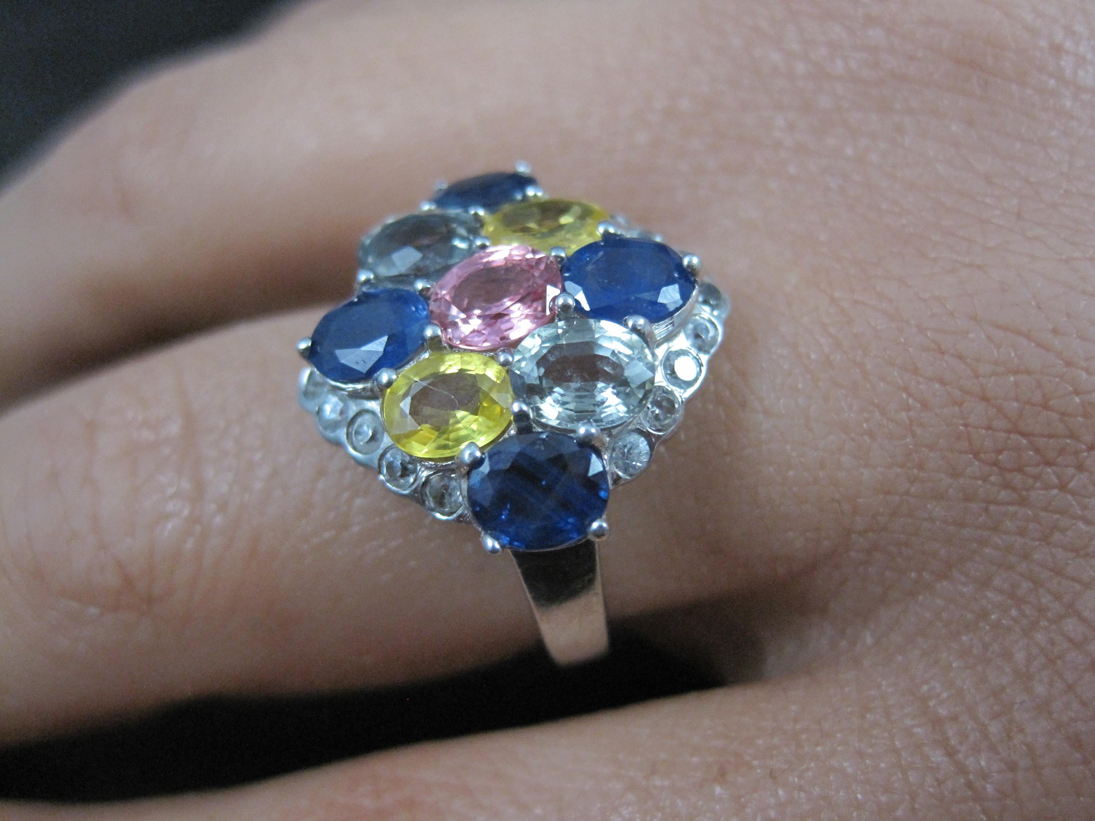 Anello con zaffiro multicolore in argento sterling misura 5 in vendita 4