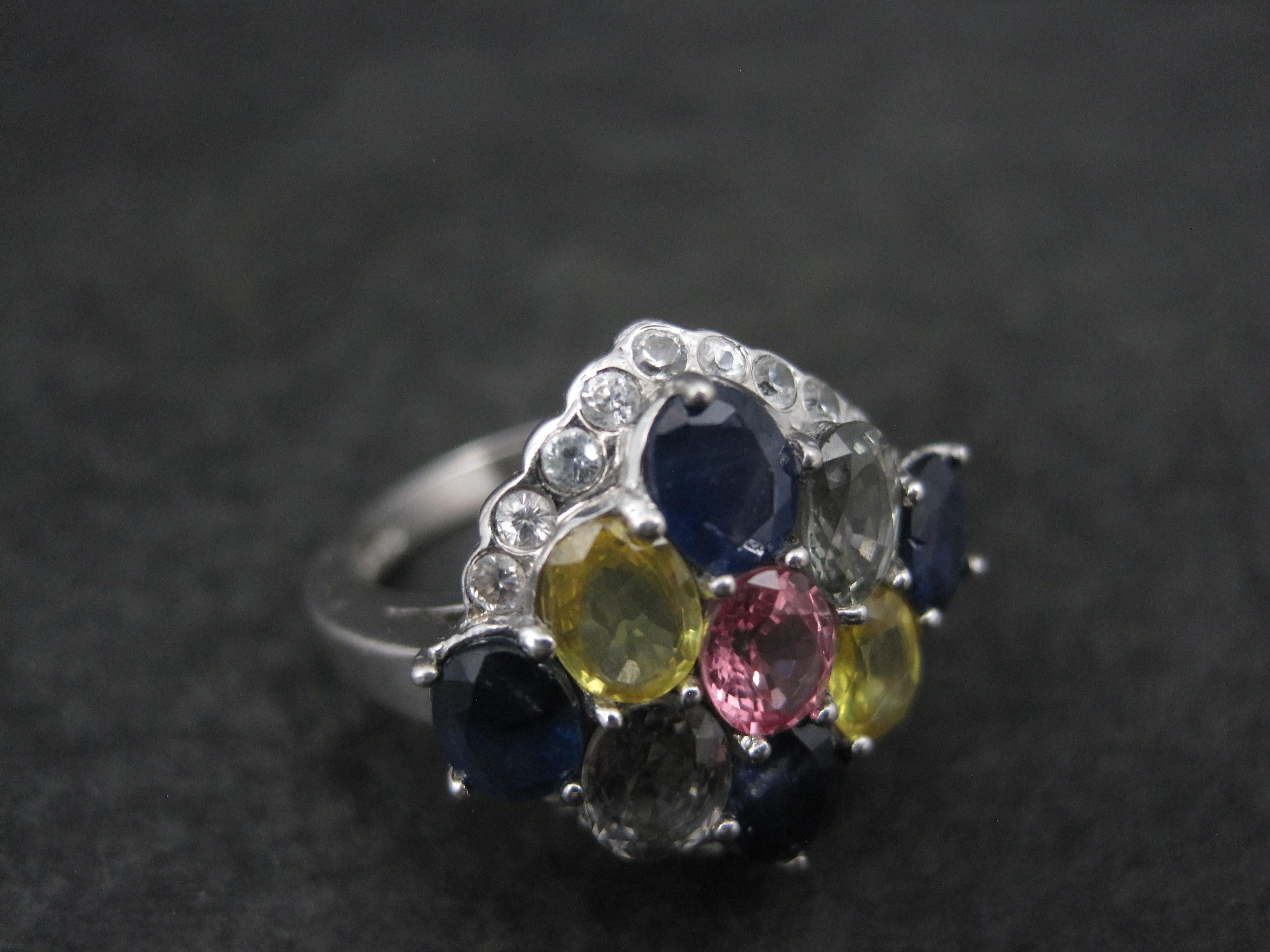 Taglio ovale Anello con zaffiro multicolore in argento sterling misura 5 in vendita