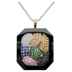 Halskette aus schwarzer Jade mit mehrfarbigen Saphiren, Tsavorit und Diamanten in einer Ornamenta