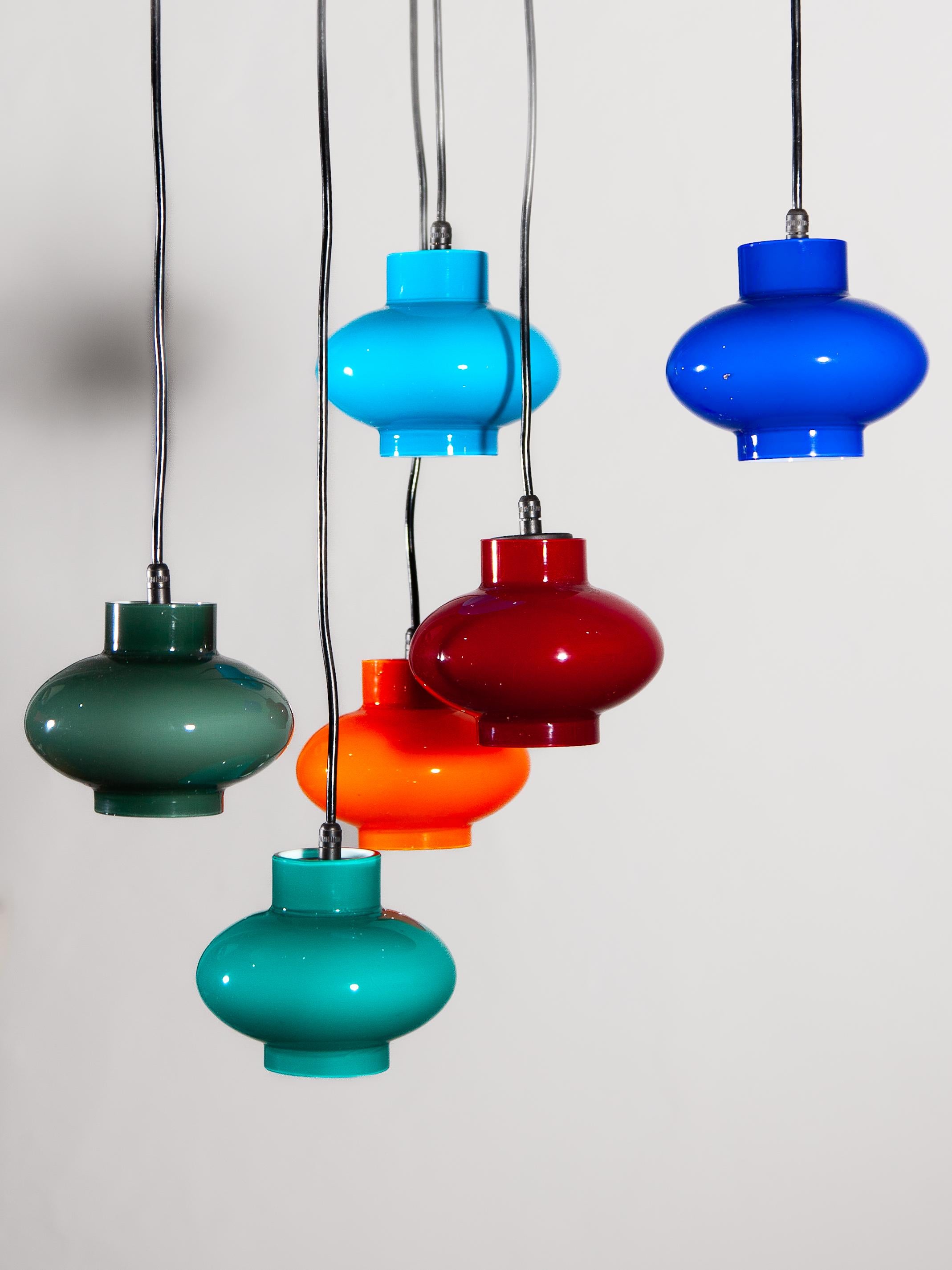 Multi-colored Six Shades Cascade pendant designed by Peill & Putzler For Sale 2