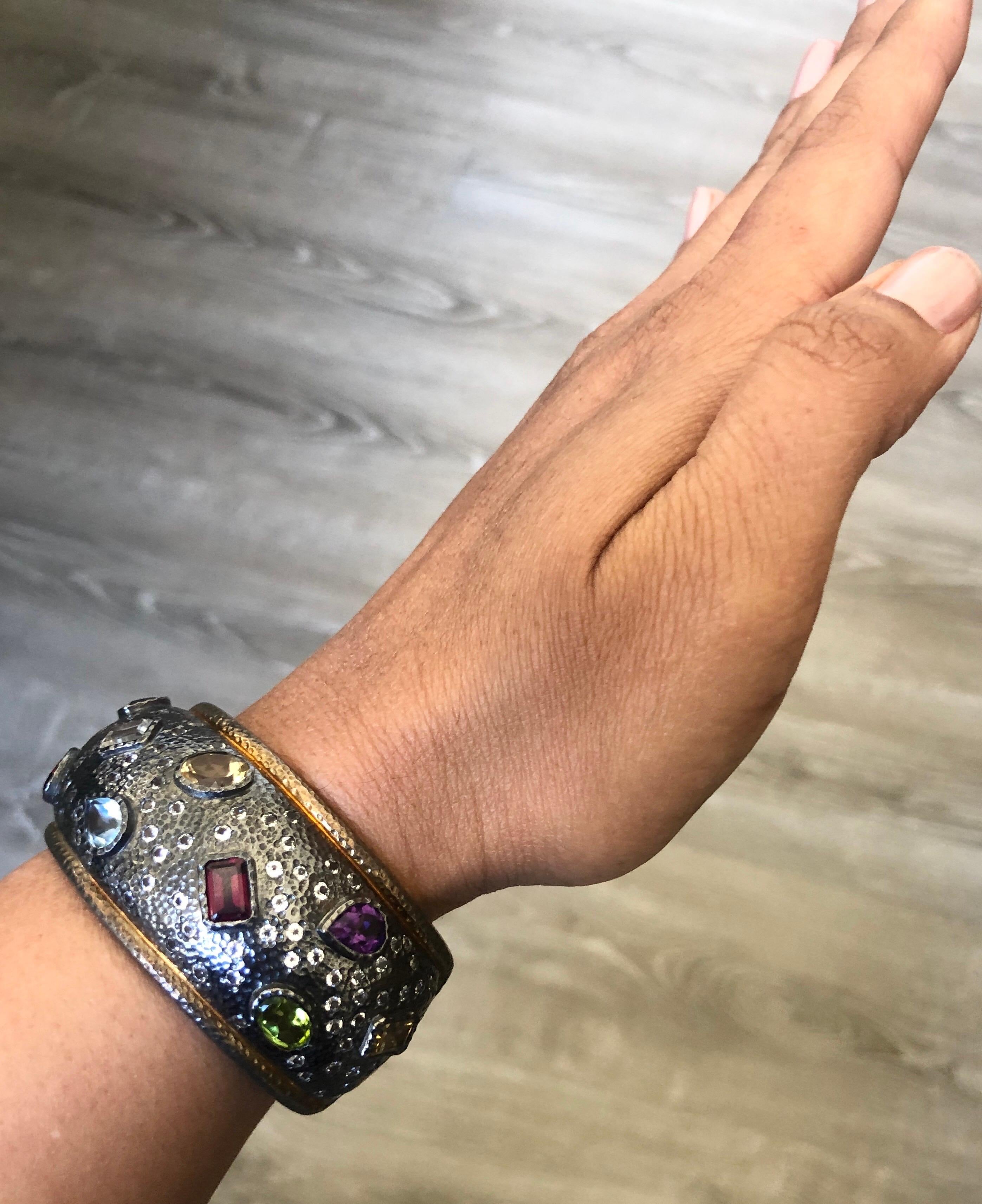 Taglio ovale Bracciale con pietre multicolori in argento 925 realizzato a mano in vendita