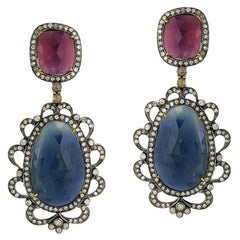 Boucles d'oreilles à deux niveaux en or 18 carats et argent avec saphirs multicolores et diamants