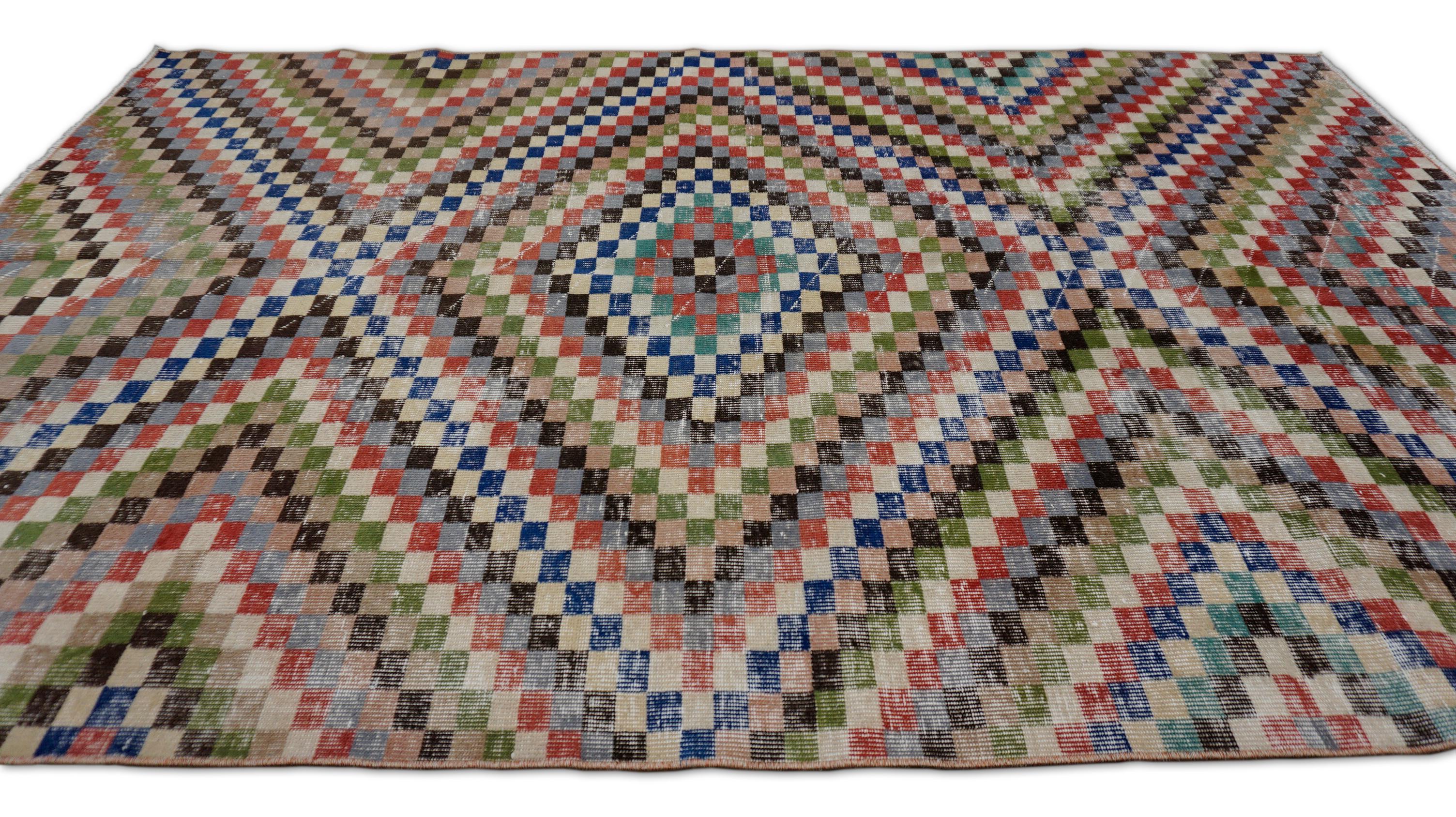 Mehrfarbiger Wollteppich im Stil von Zeki Muren aus der Jahrhundertmitte  5'11''x9'3'' (20. Jahrhundert) im Angebot