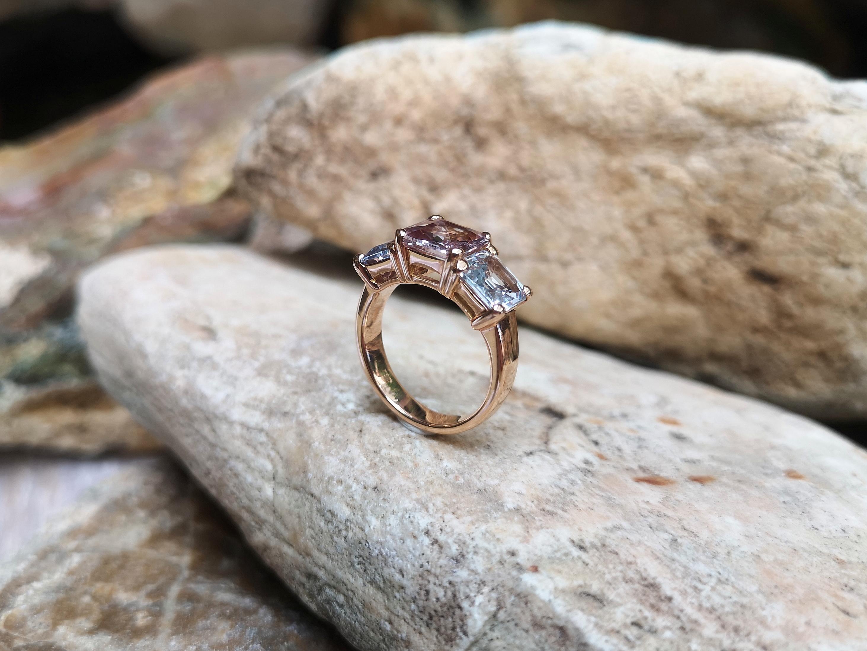 Multi-Colors Sapphire Ring Set in 18 Karat Rose Gold Settings For Sale 6