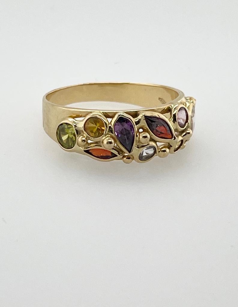 Ring mit mehrfarbigen Edelsteinen im Kuppelstil aus 18 Karat Gelbgold 5