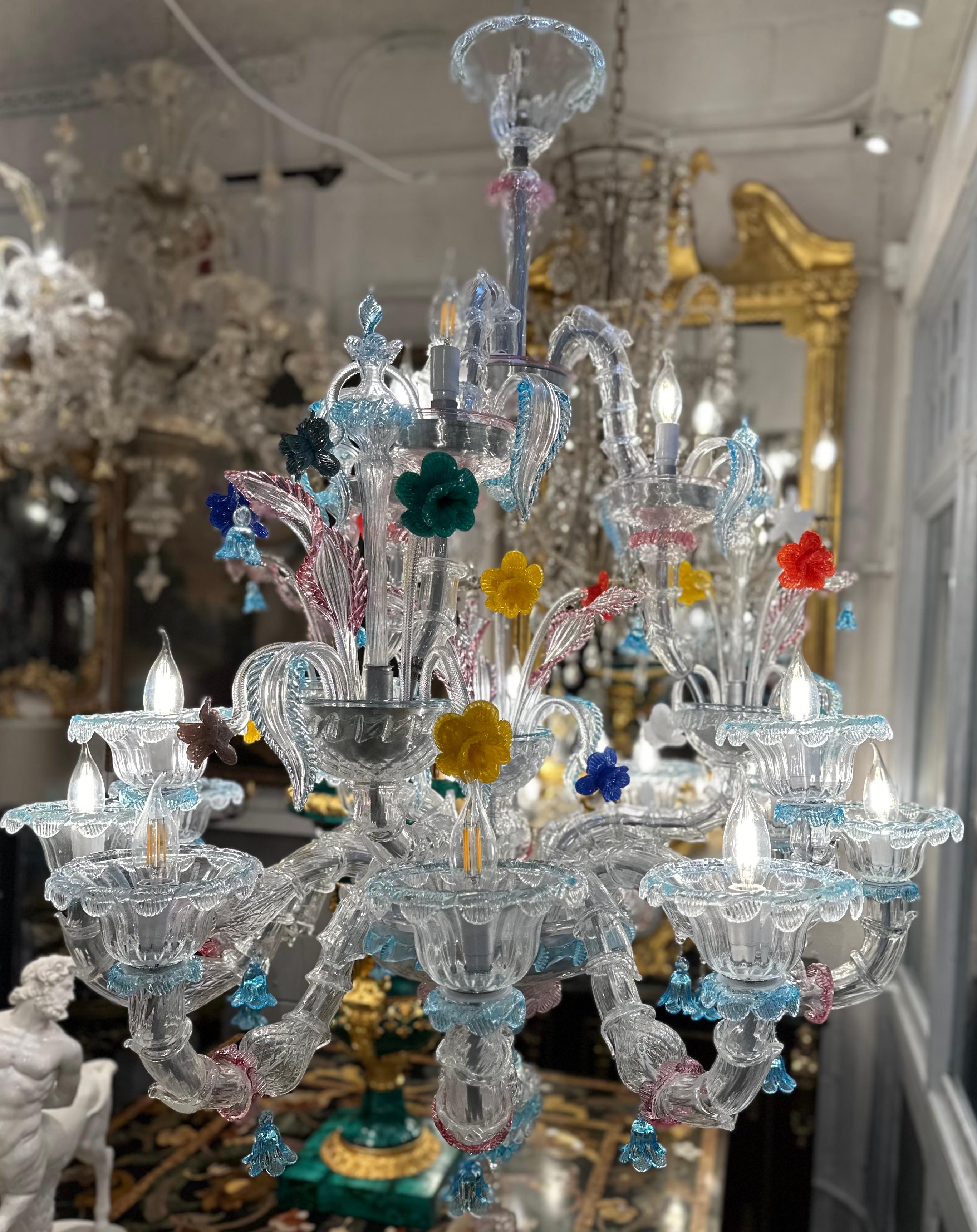 Rococo Lustre en verre de Murano multicolore en vente