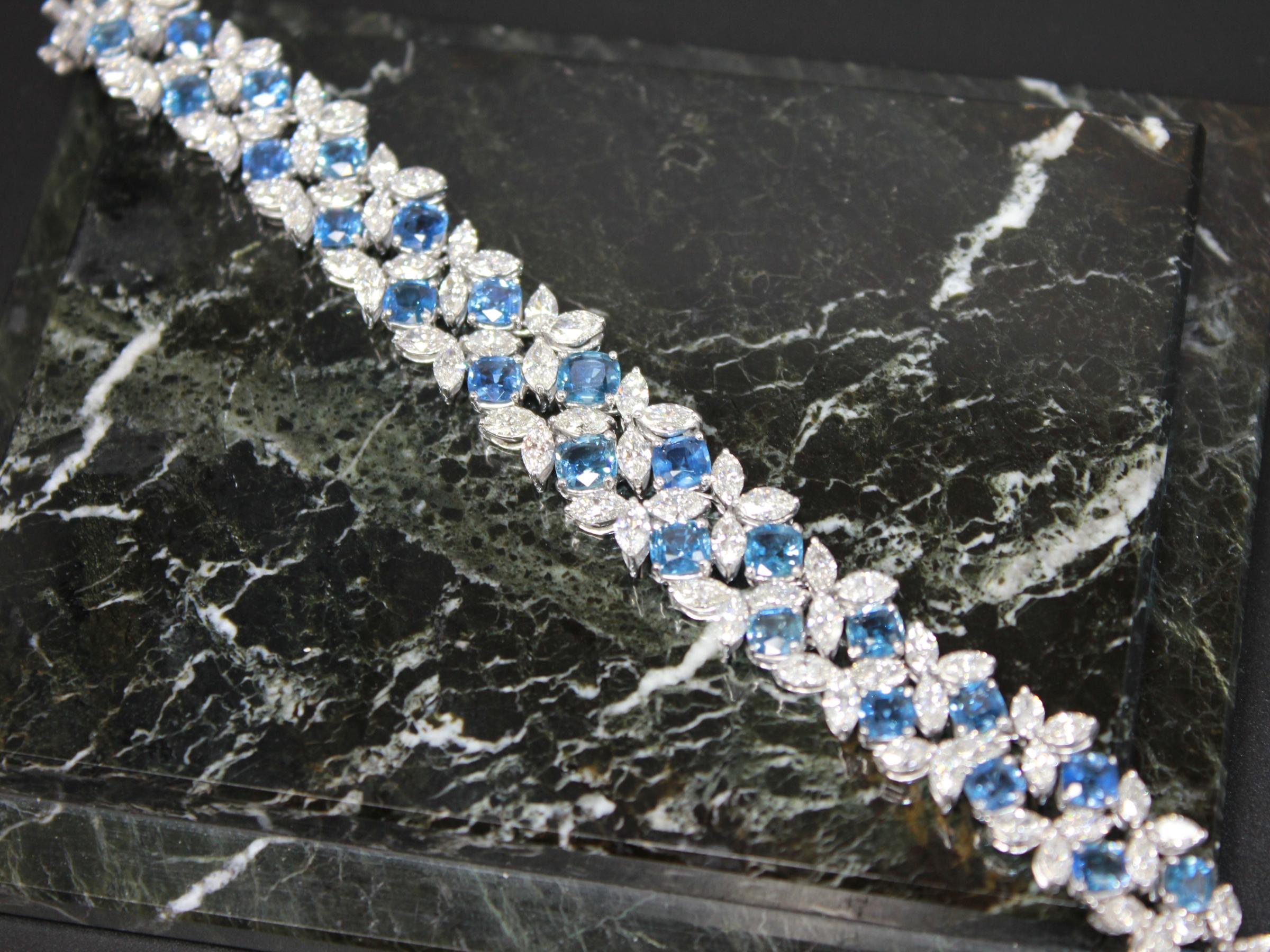 Multi Cushion Shape Blue Sapphire Diamond 18 Karat White Gold Tennis Bracelet For Sale 6