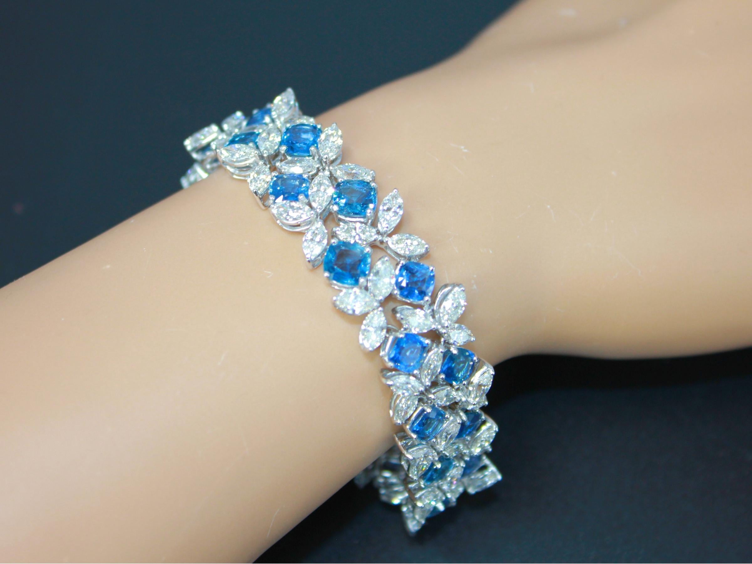 Multi Cushion Shape Blue Sapphire Diamond 18 Karat White Gold Tennis Bracelet For Sale 10