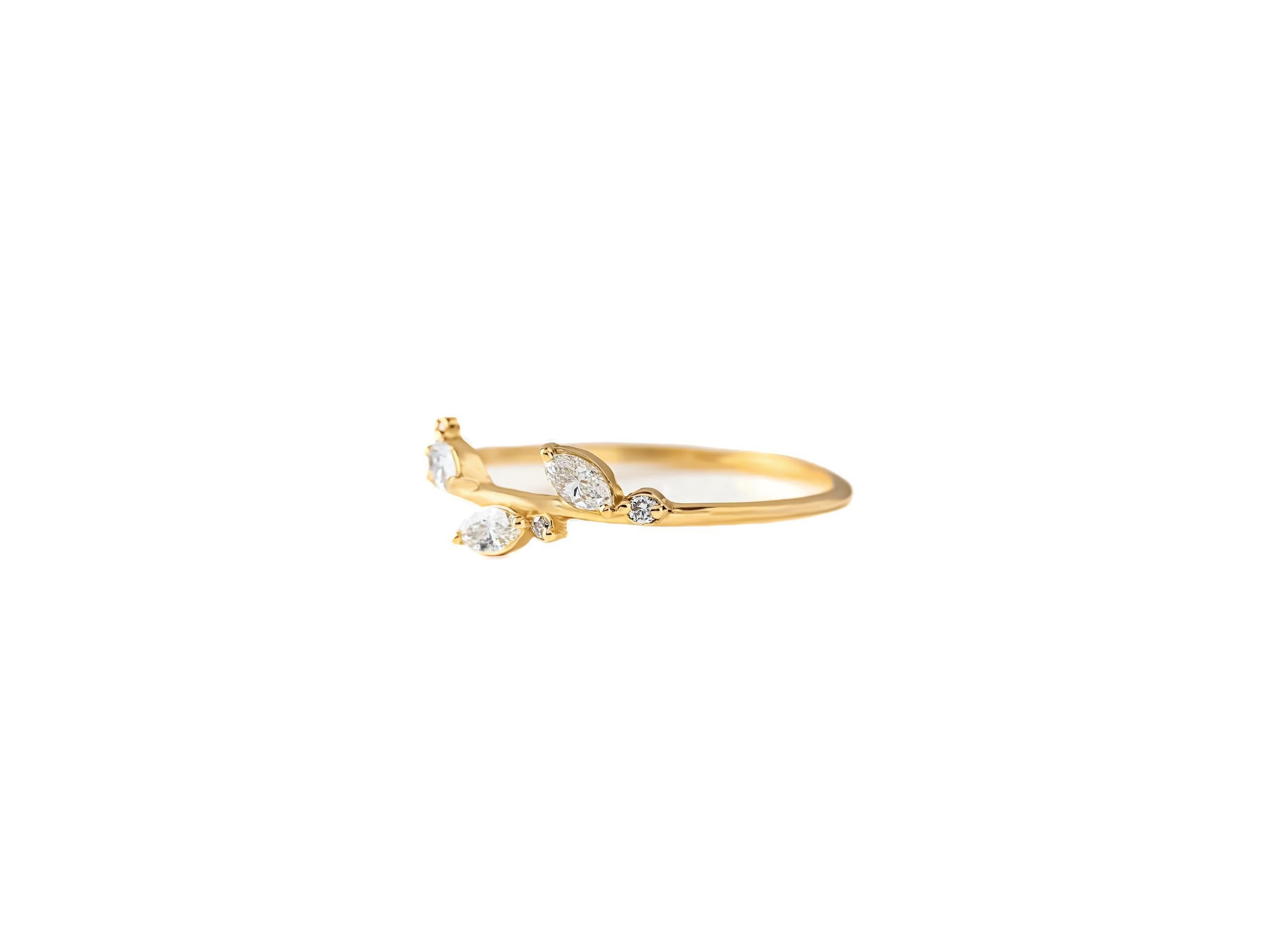 in vendita:  Fede nuziale in moissanite multi taglio in oro 14k 2