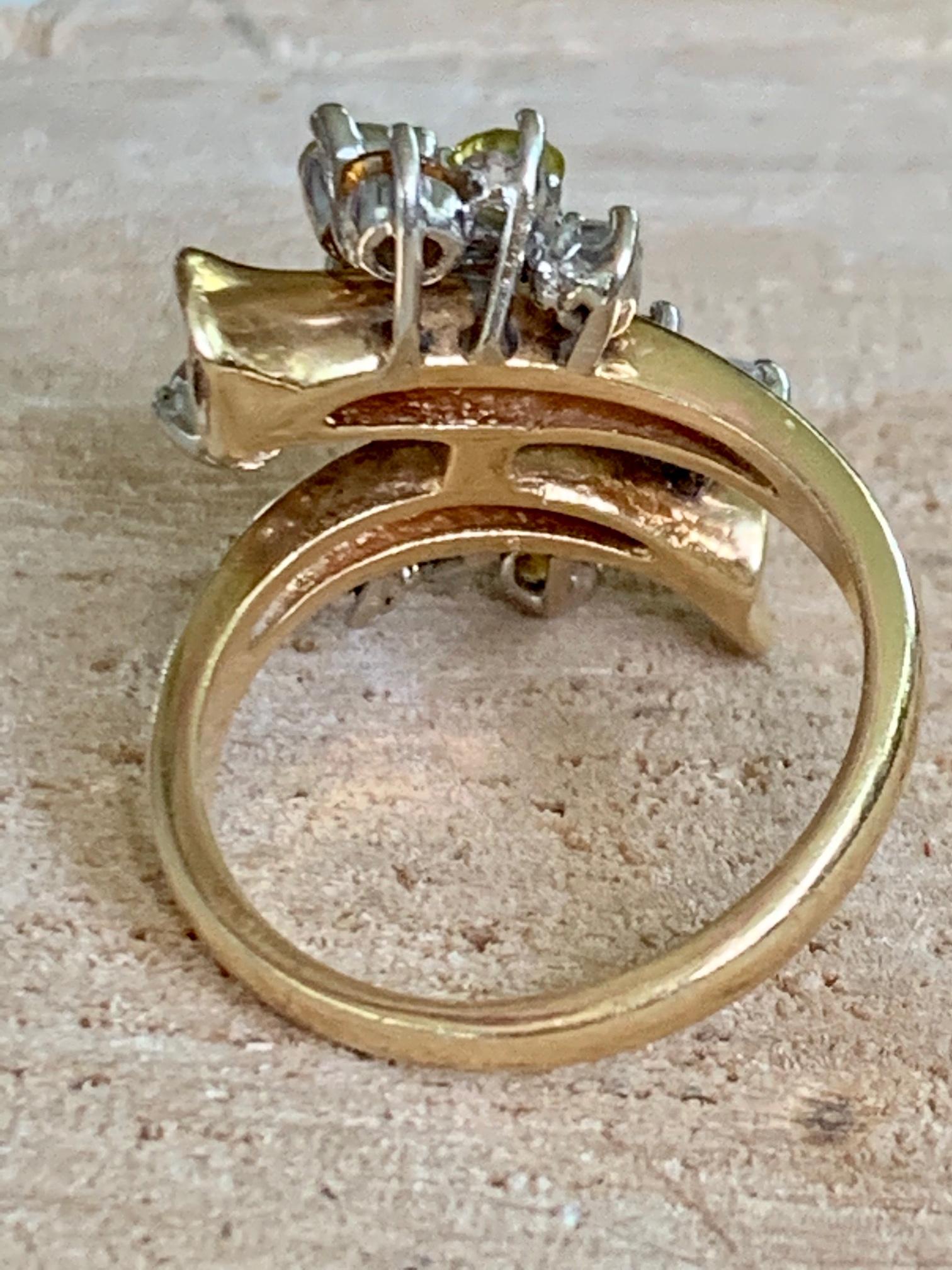Modern Multi Diamond 14 Karat Gold Ring - Size 7 For Sale