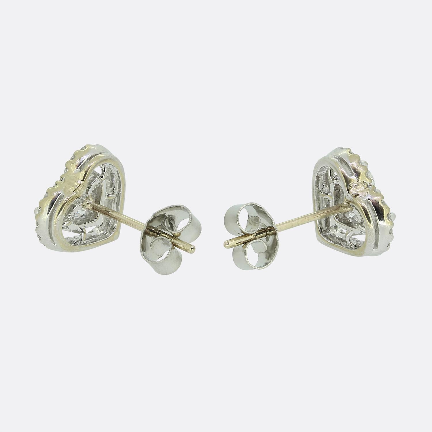 Multi Diamond Cluster Heart Earrings In Good Condition For Sale In London, GB
