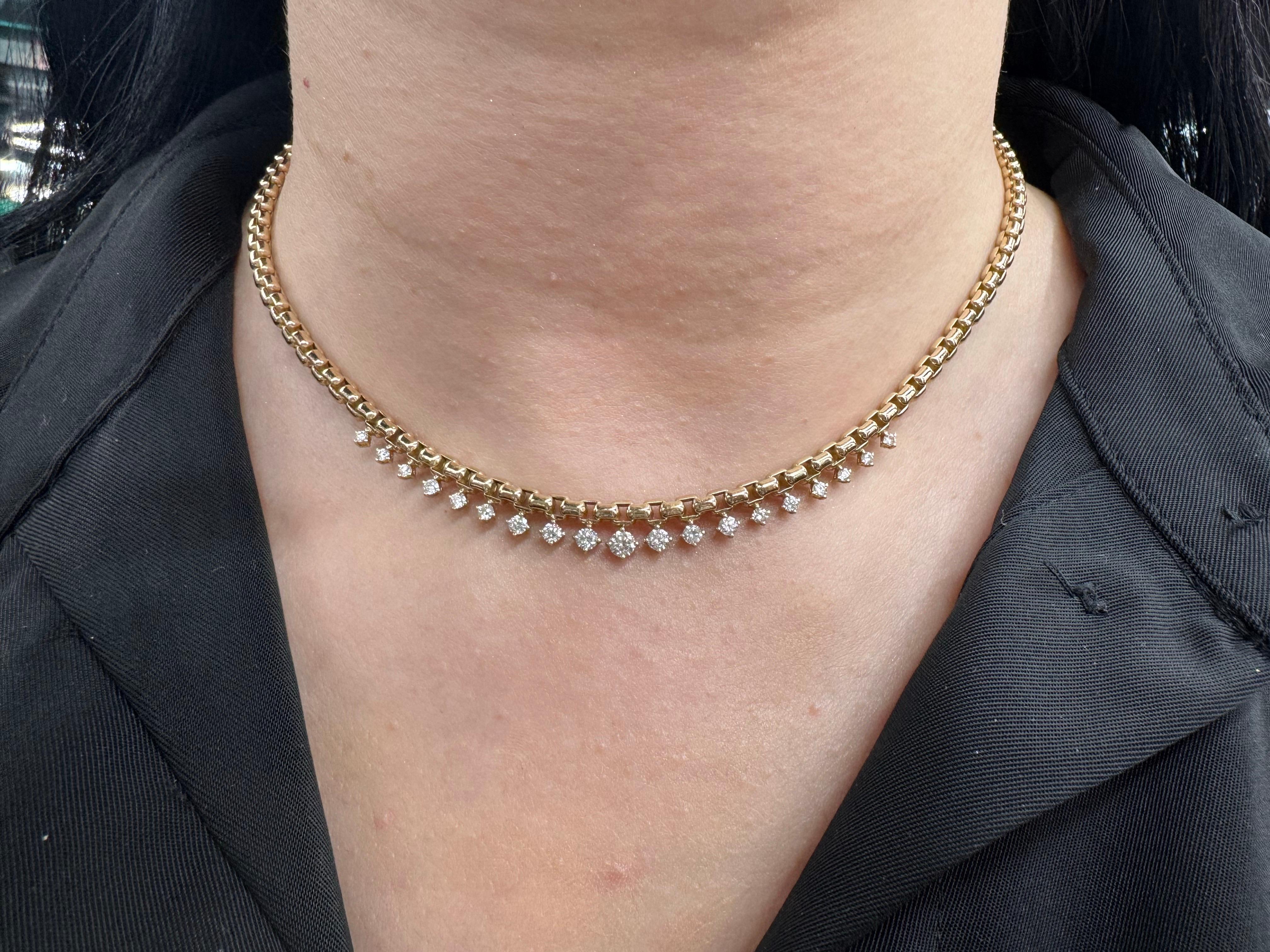 Collier à maillons en or jaune 14 carats avec pendentifs à diamants multiples 1.23 carats Ajustable en vente 4