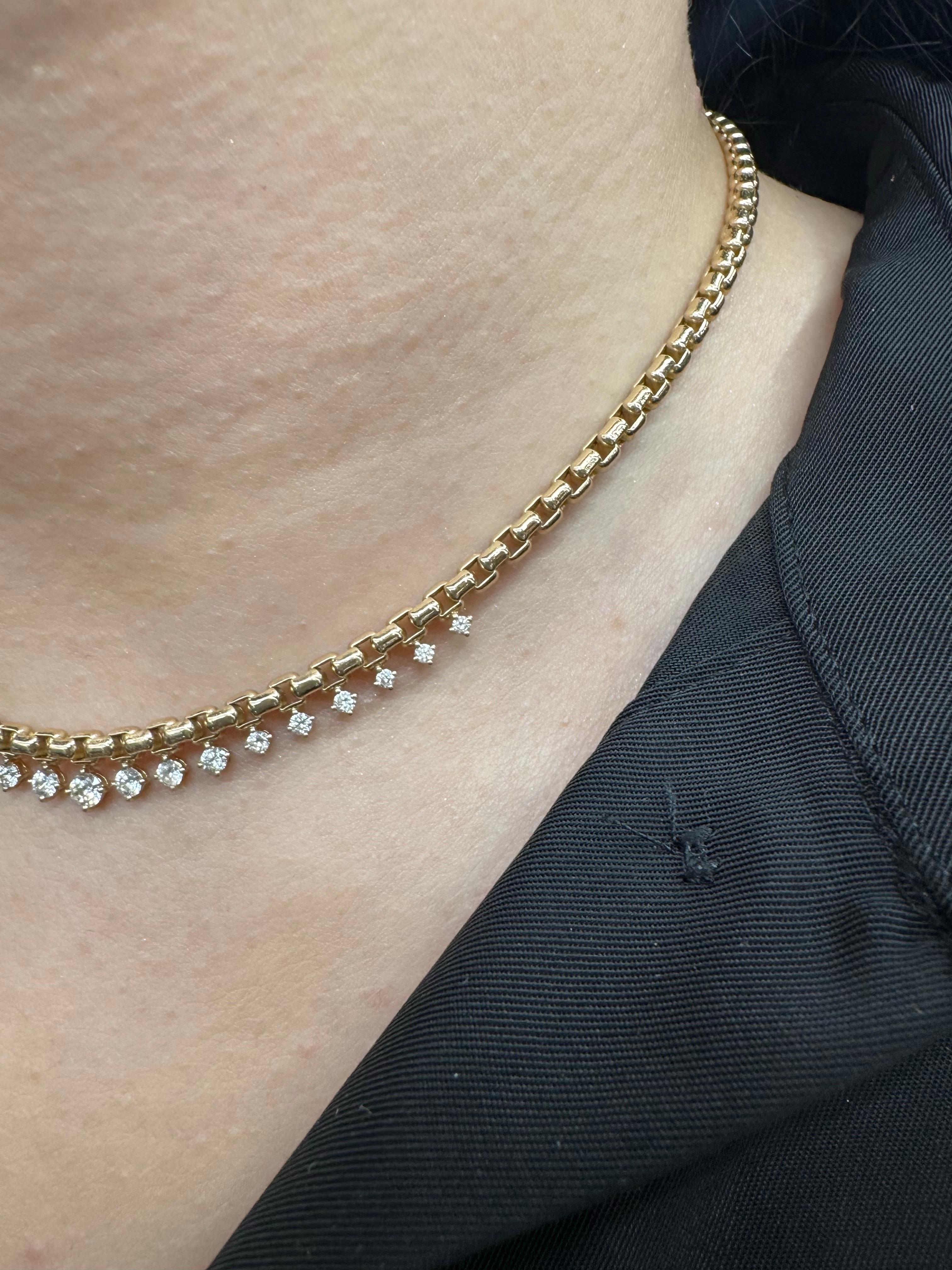 Contemporain Collier à maillons en or jaune 14 carats avec pendentifs à diamants multiples 1.23 carats Ajustable en vente