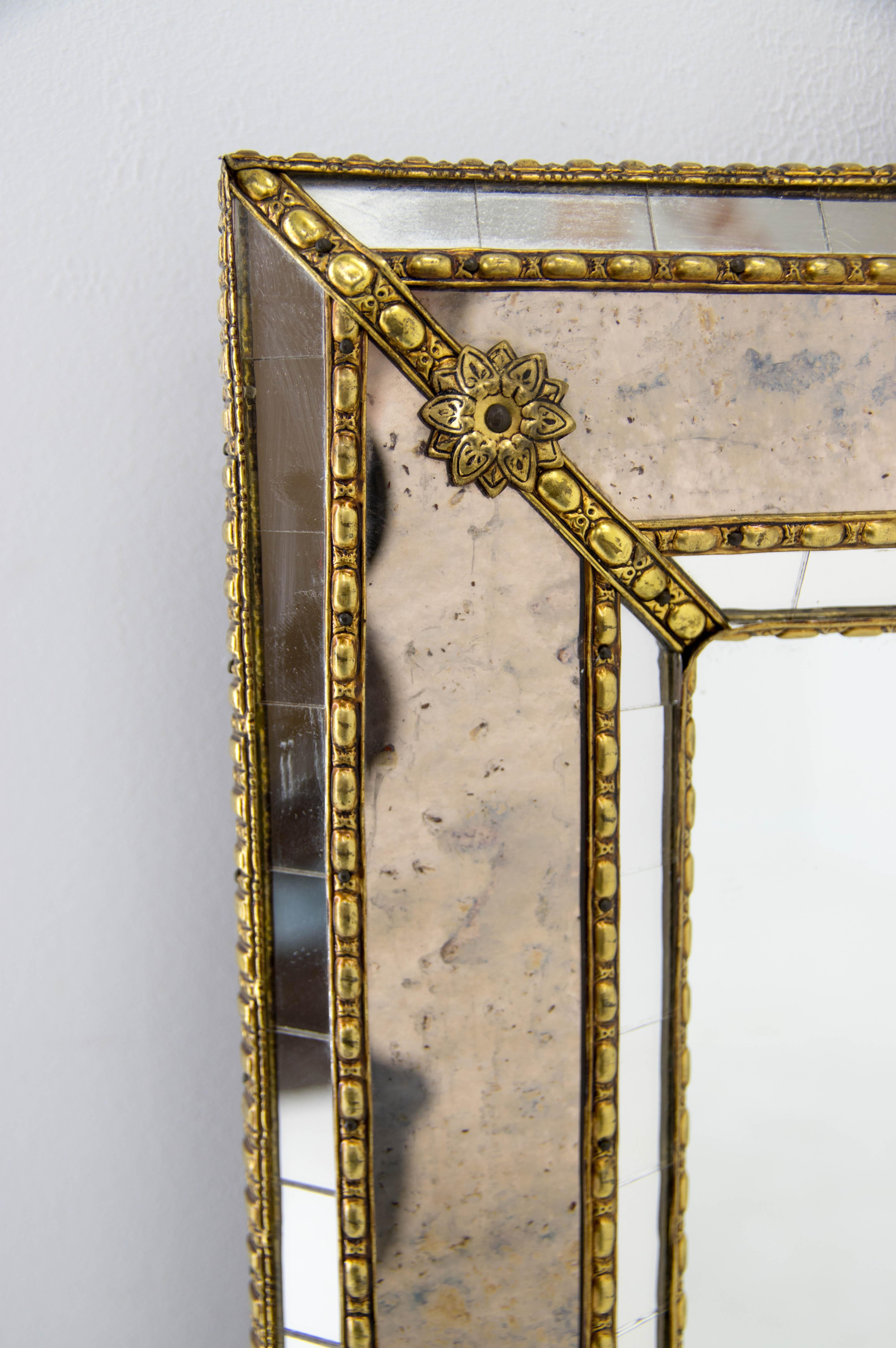 Multi-Facets Mirror with Brass Garlands, France, 1970s For Sale 4