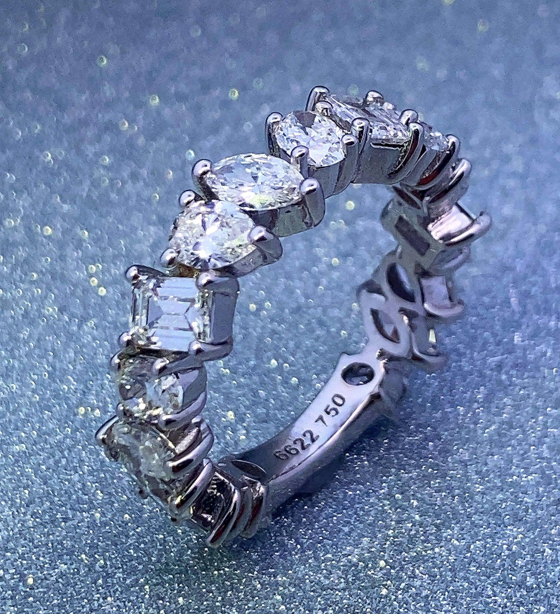 Multi Fancy Shape Natural Diamond 18k Gold Eternity Band Multi Shape Diamond In New Condition For Sale In Los Angeles, CA