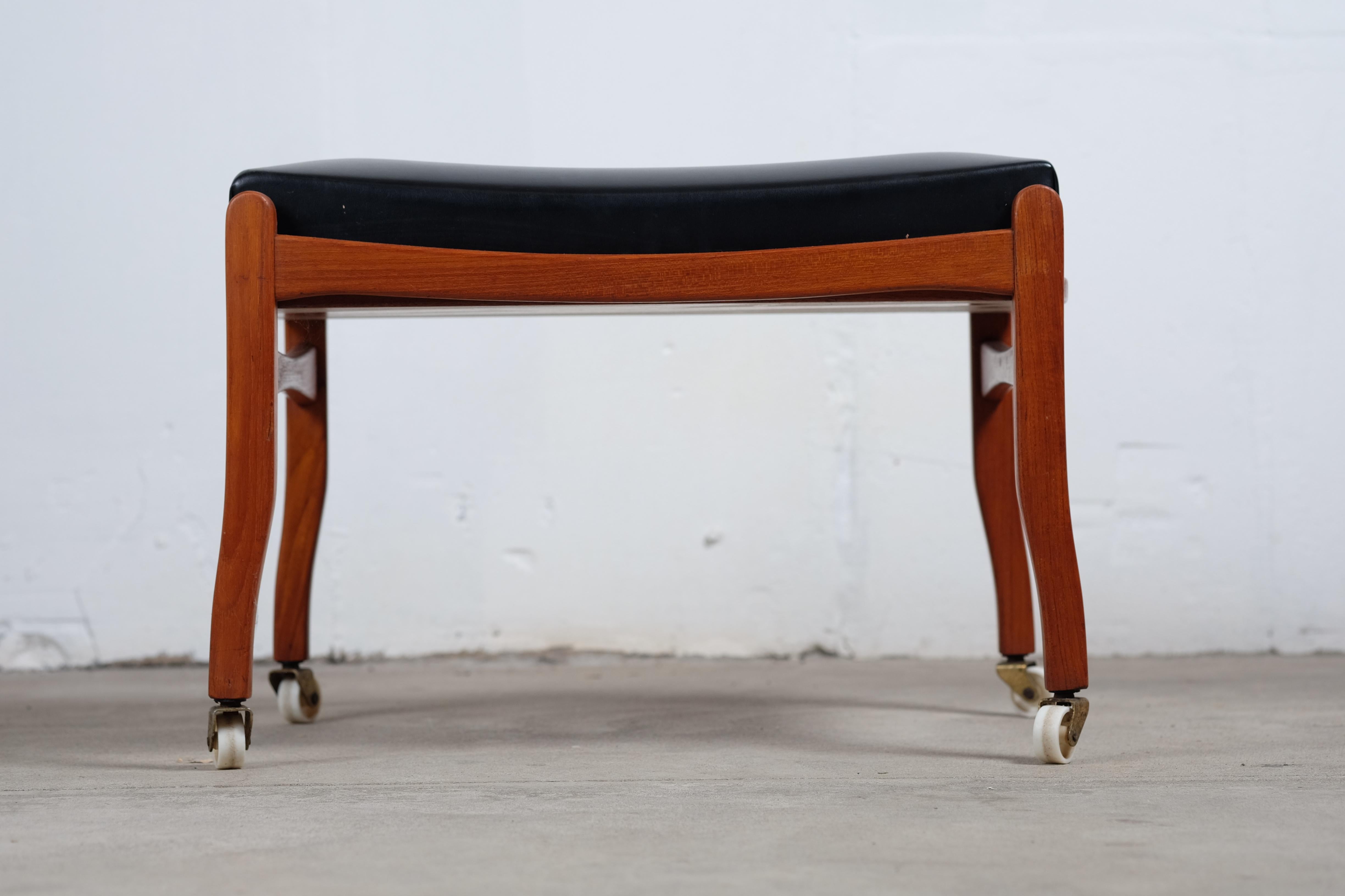 Multi Function Stool with Table in Teak, Danish Design, 1960s In Good Condition In Middelfart, Fyn