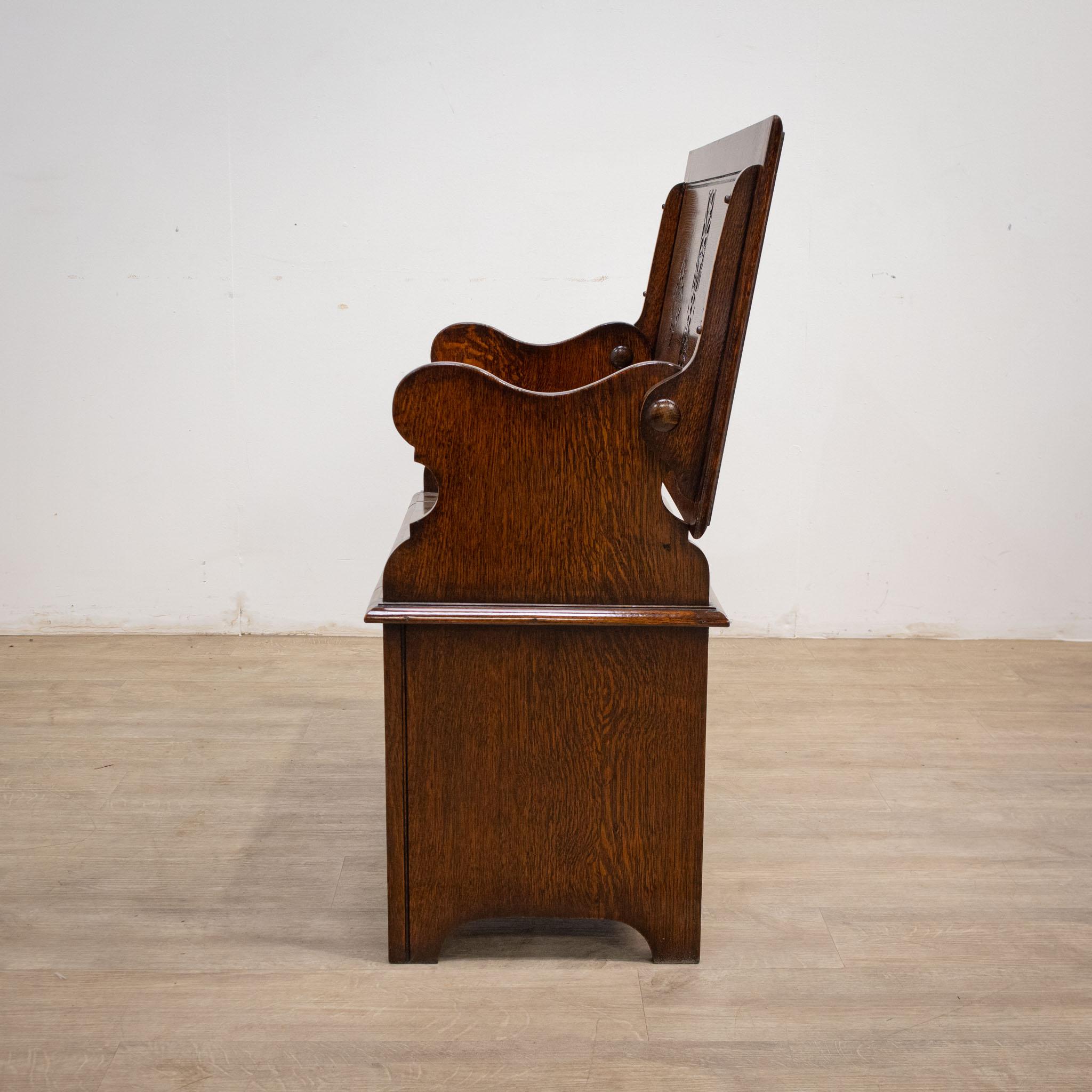 Multi-Functional Oak Monks Bench In Excellent Condition For Sale In Newark, GB