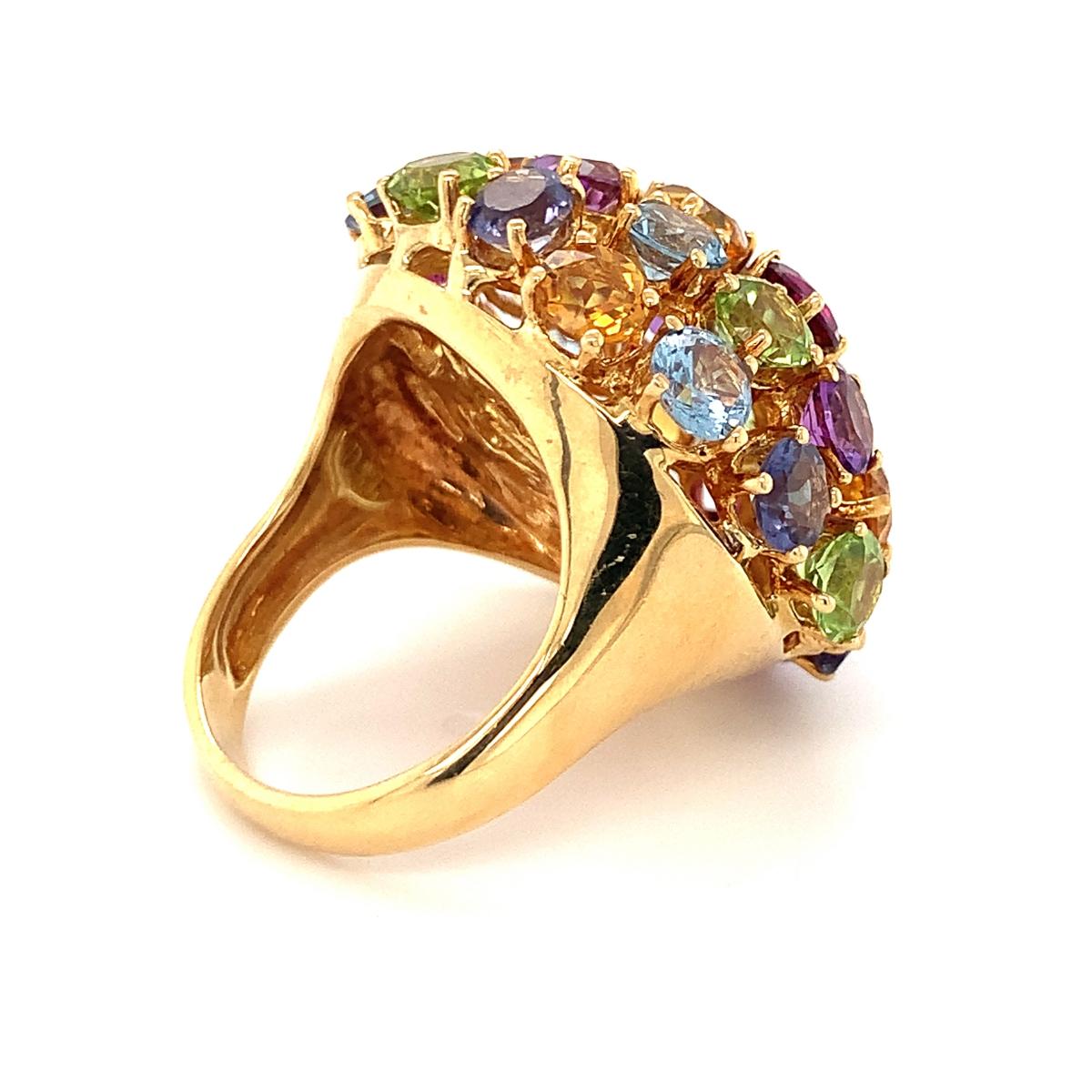 Multi-Gem Bombe Ring in 18K Yellow Gold, circa 1960s For Sale 1