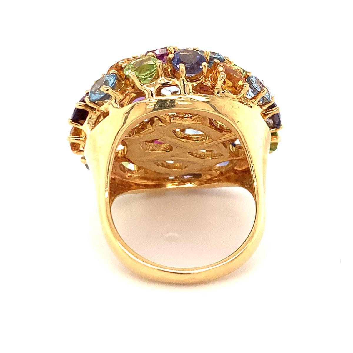 Multi-Gem Bombe Ring in 18K Yellow Gold, circa 1960s For Sale 2