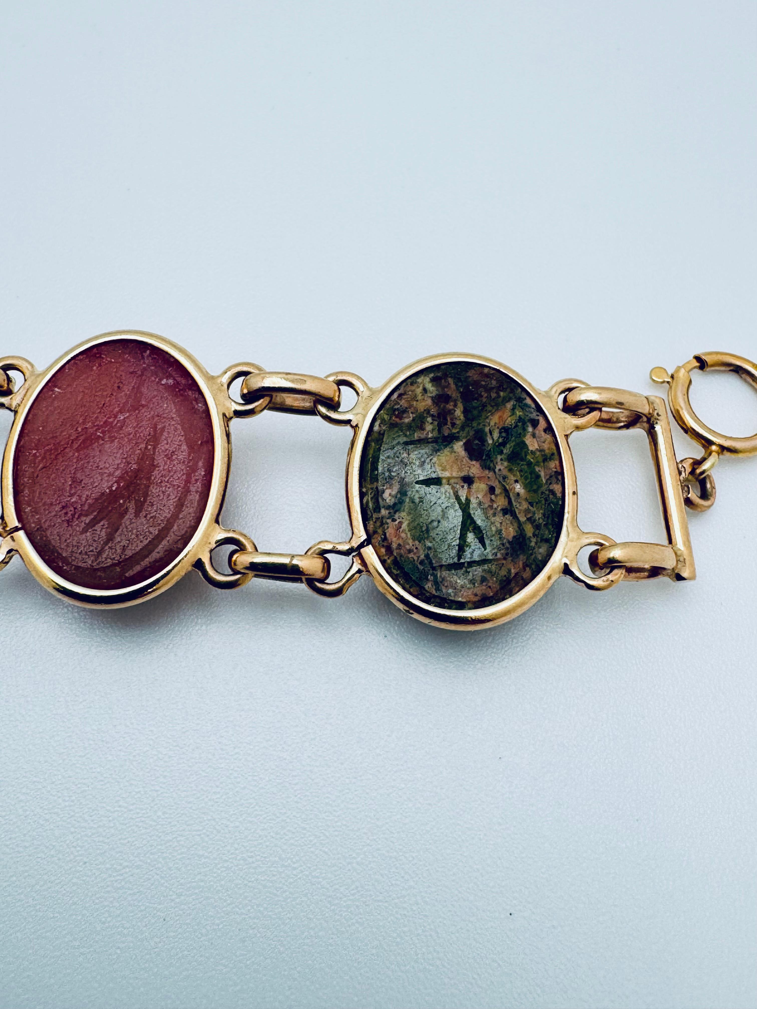 Pulsera Escarabajo Grabada Multi-Gemas en venta 8