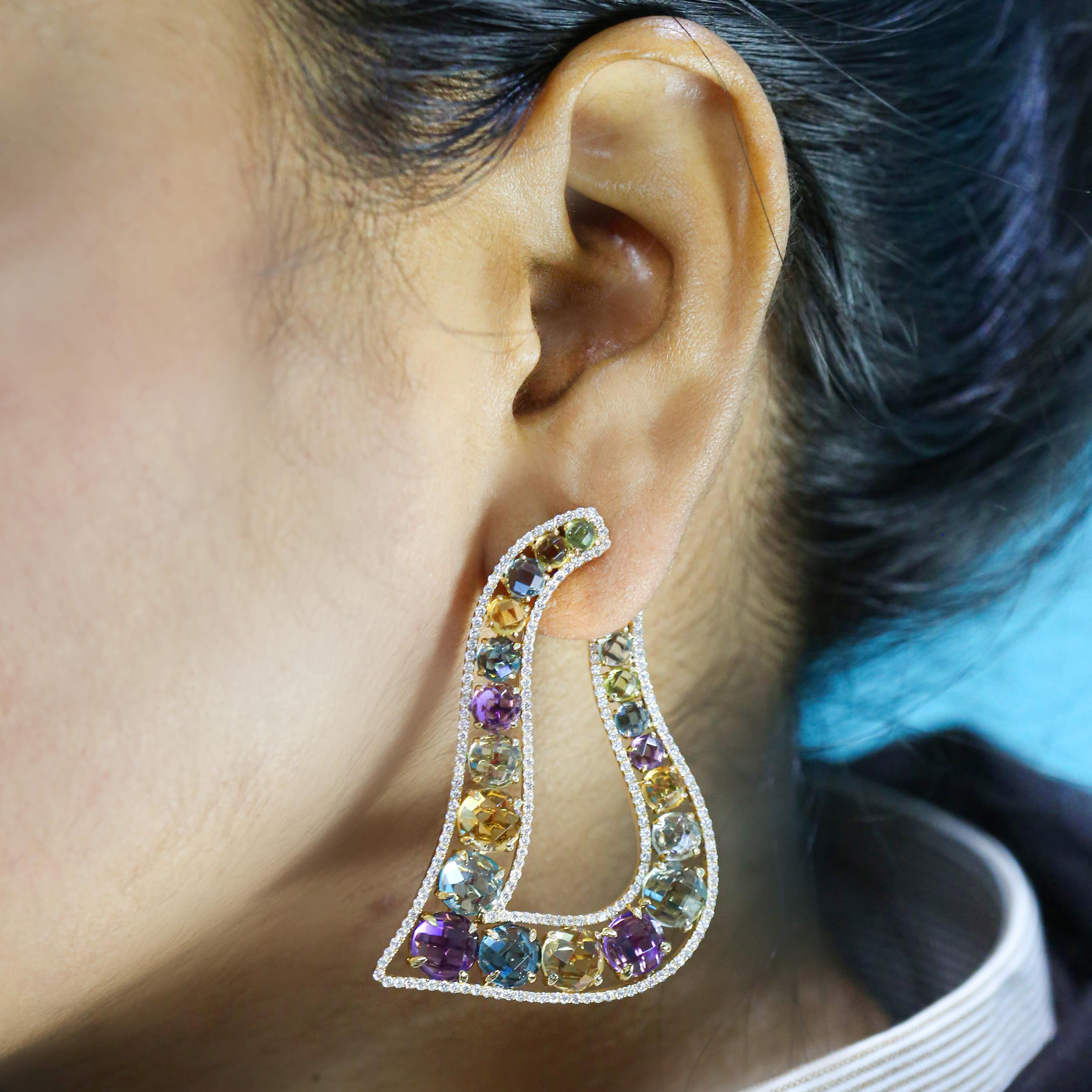 Boucles d'oreilles en or jaune 14k avec pierres précieuses et diamants pour les femmes en soirée Unisexe en vente