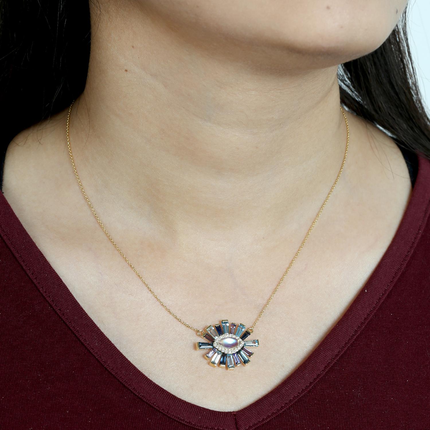 18KT:6.136g,D:0.18ct, Ioli:0.33ct,Luna:1.32ct,Sapp:0.55ct,Tanz.