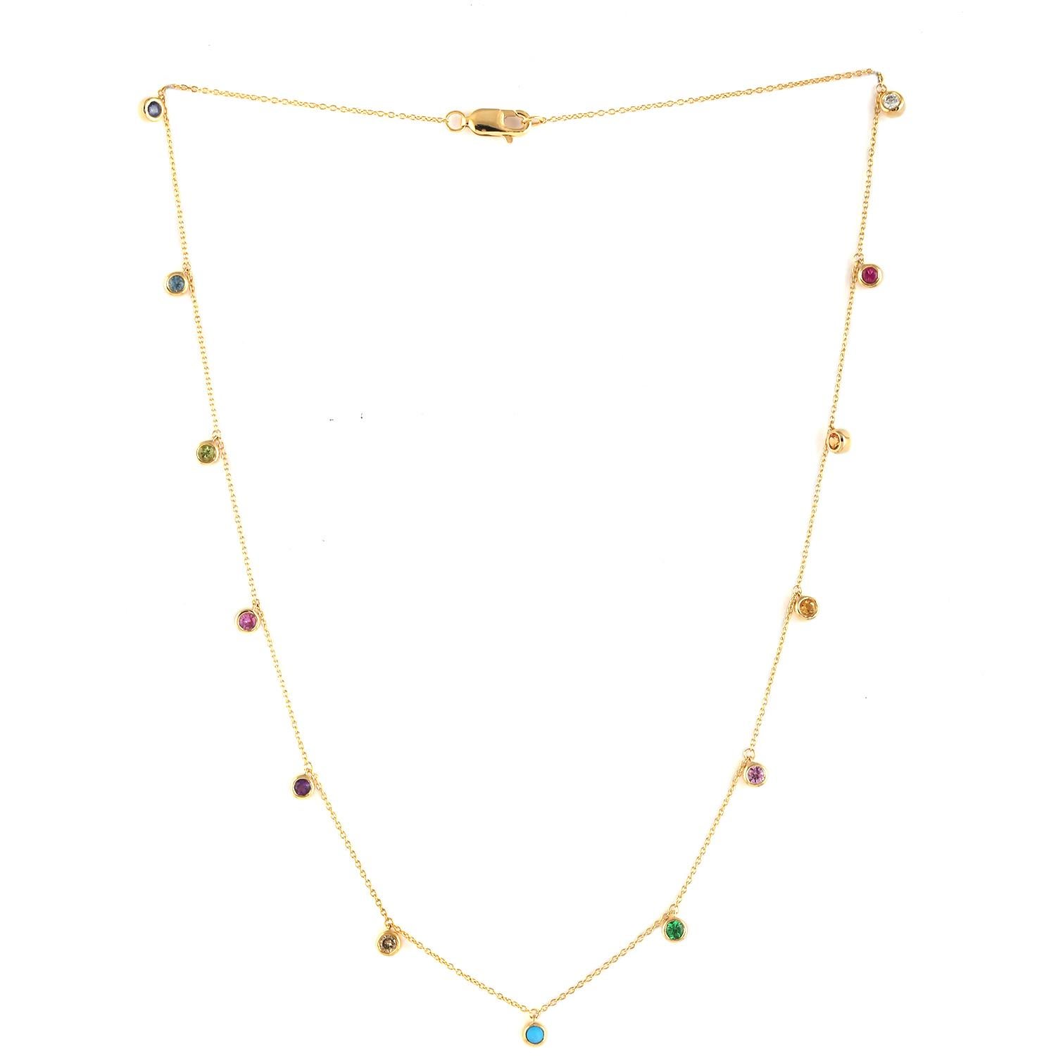 Artisan Collier en or jaune 18k avec chaîne délicate et pierres multiples en vente