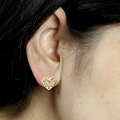 Tachuelas de oro amarillo de 18 quilates con forma de corazón de varias piedras preciosas